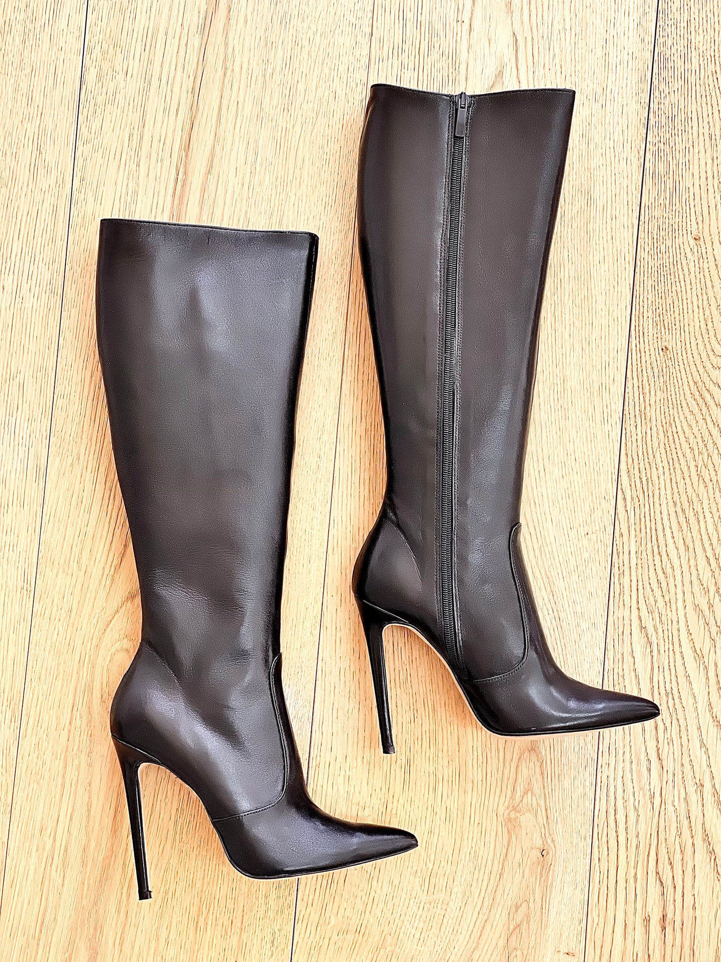 GREGOR LEATHER BLACK