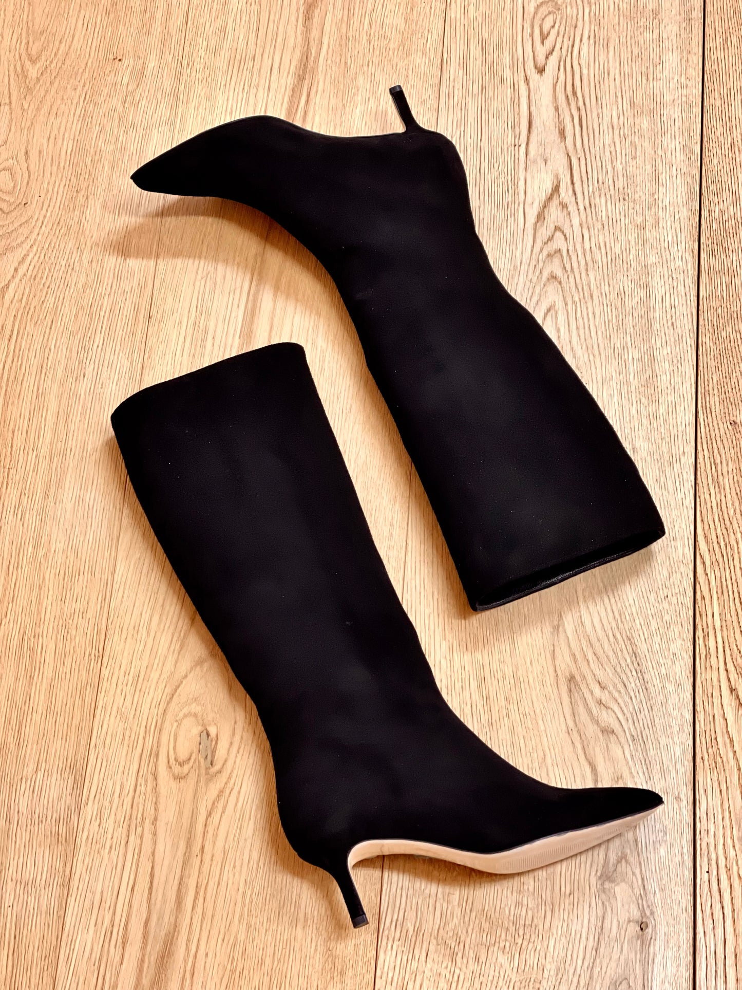 MELISSA BLACK SUEDE