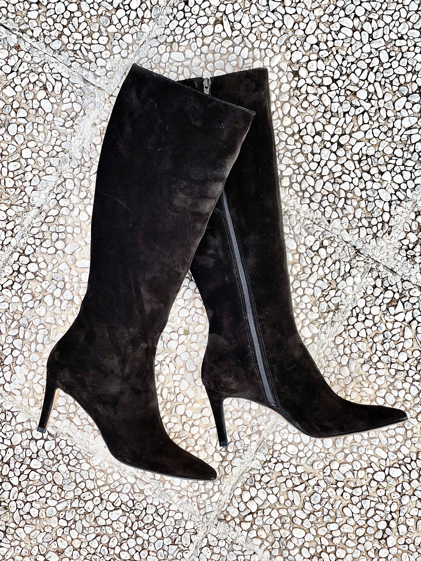 MADRID BLACK SUEDE