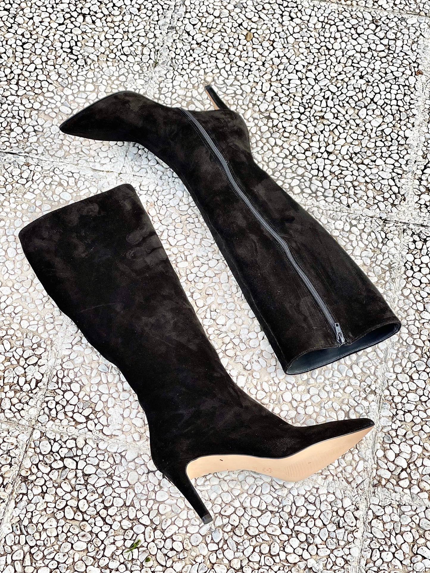 MADRID BLACK SUEDE