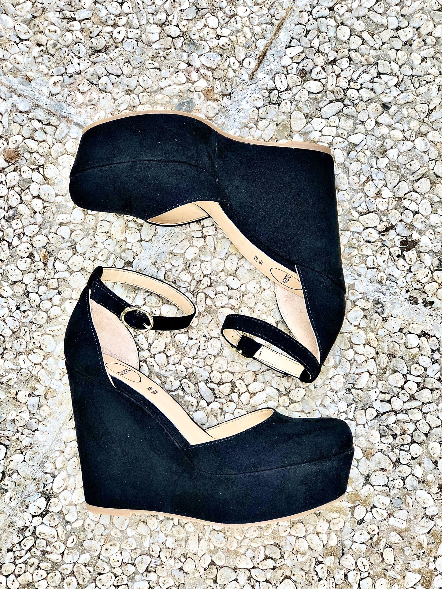 ROXI BLACK SUEDE