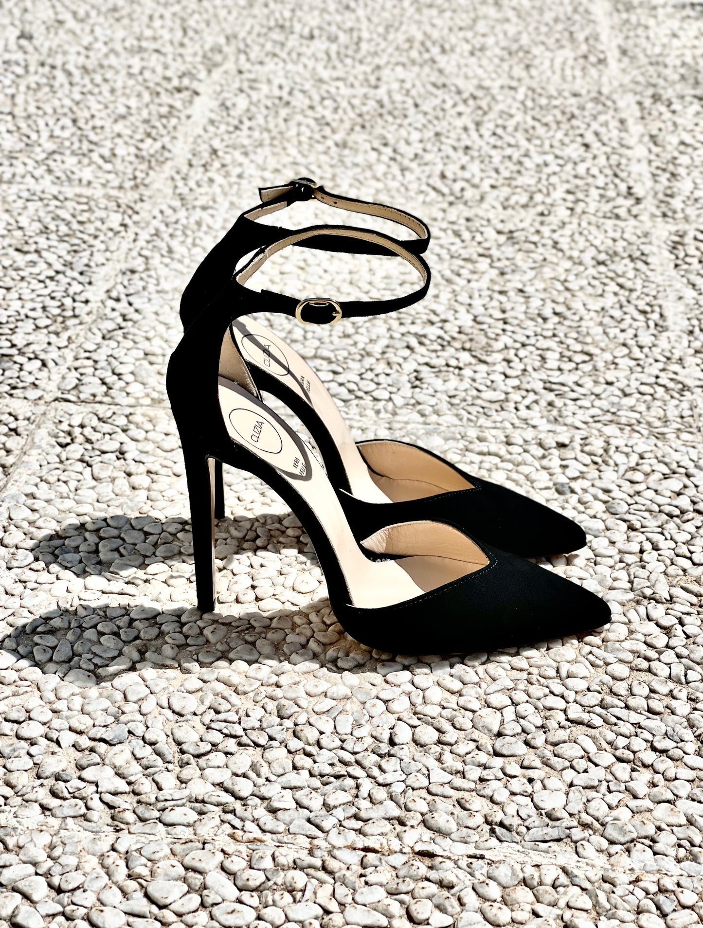 LISA BLACK SUEDE