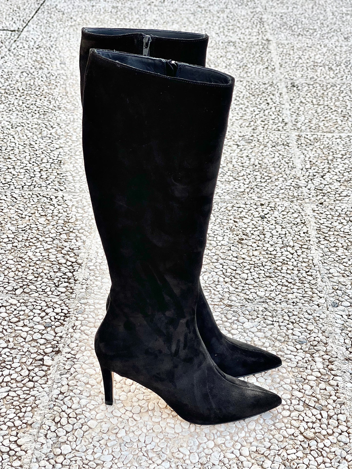 MADRID BLACK SUEDE