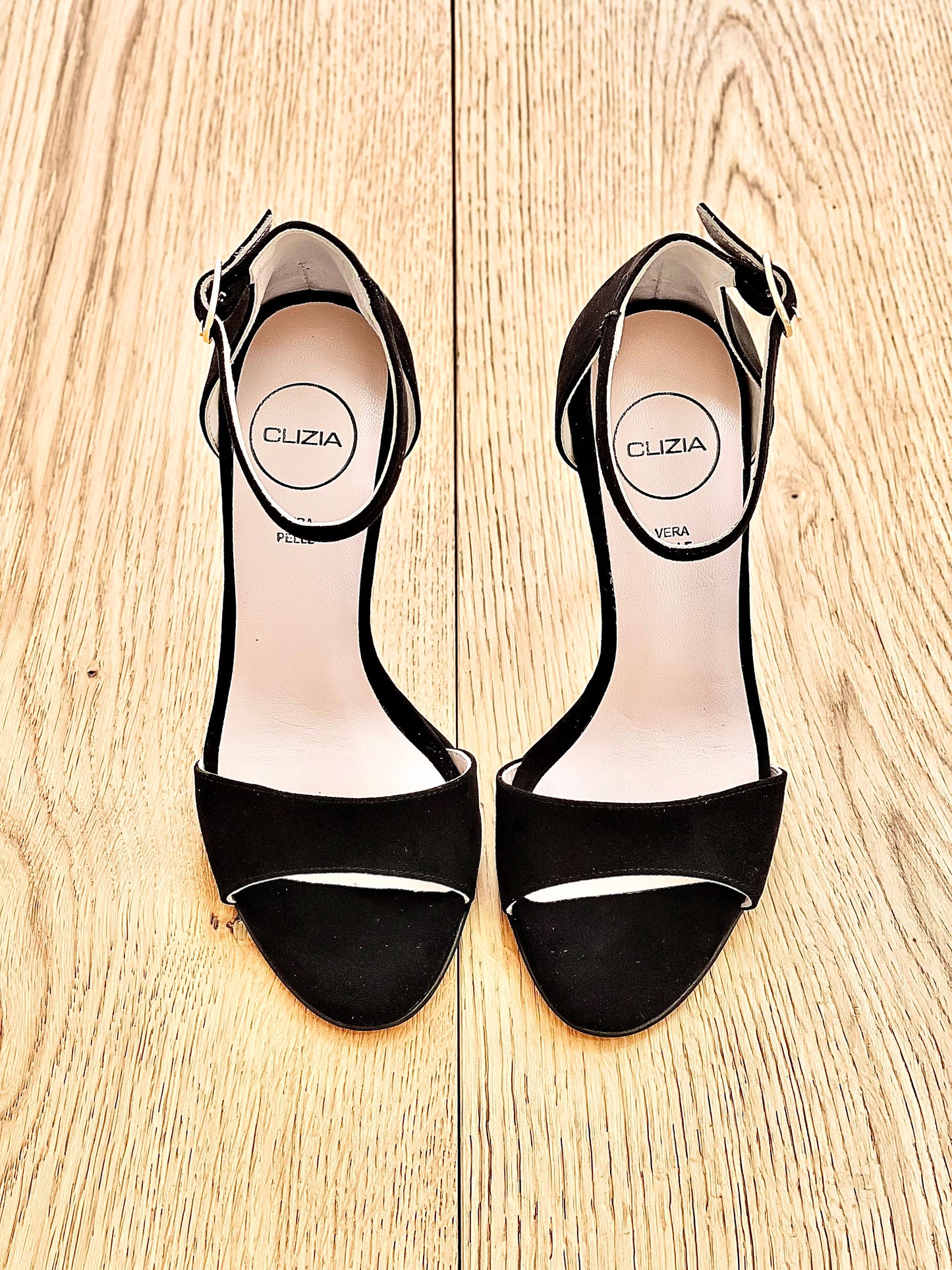 DANA BLACK SUEDE