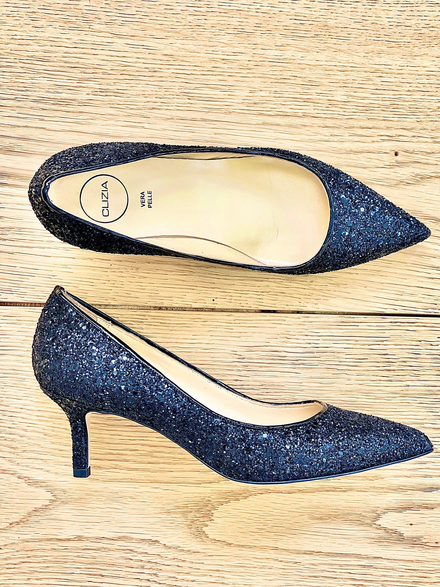 ABBA BLACK GLITTER
