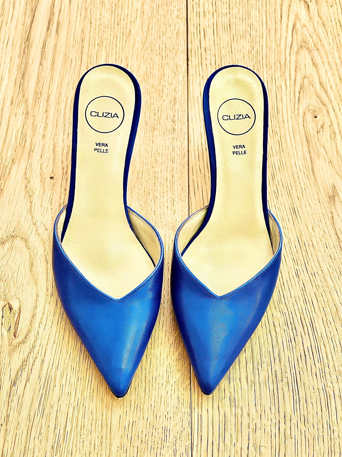 VIKY BLUETTE LEATHER