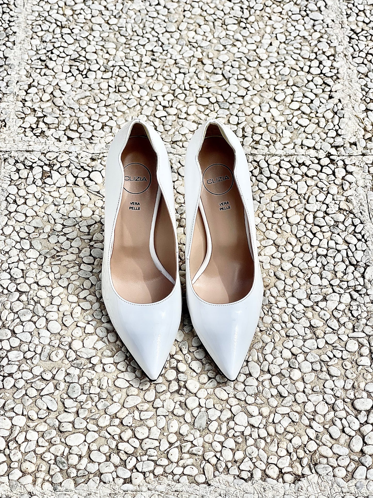 LOLA LUX WHITE
