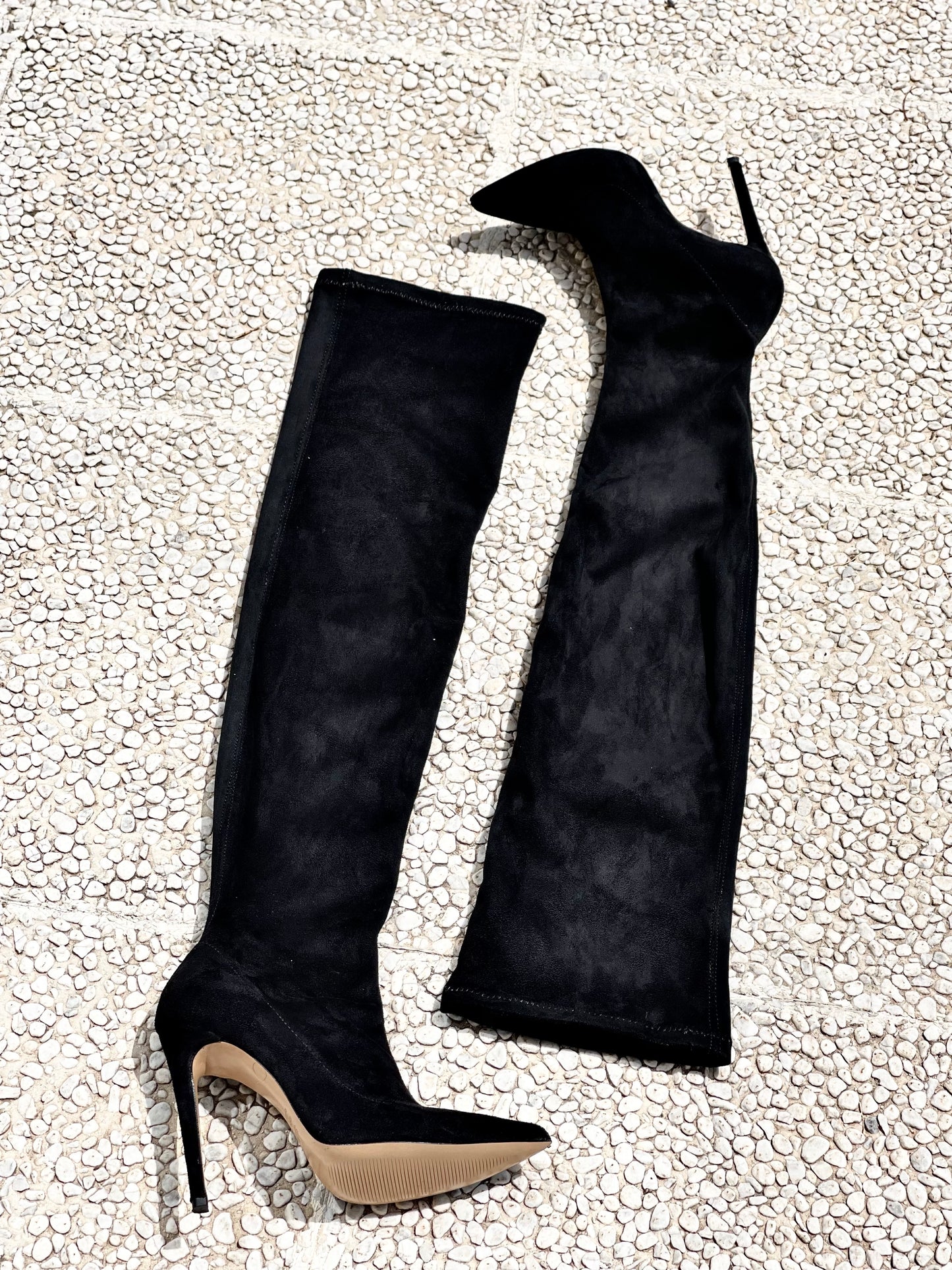 OSLO BLACK SUEDE
