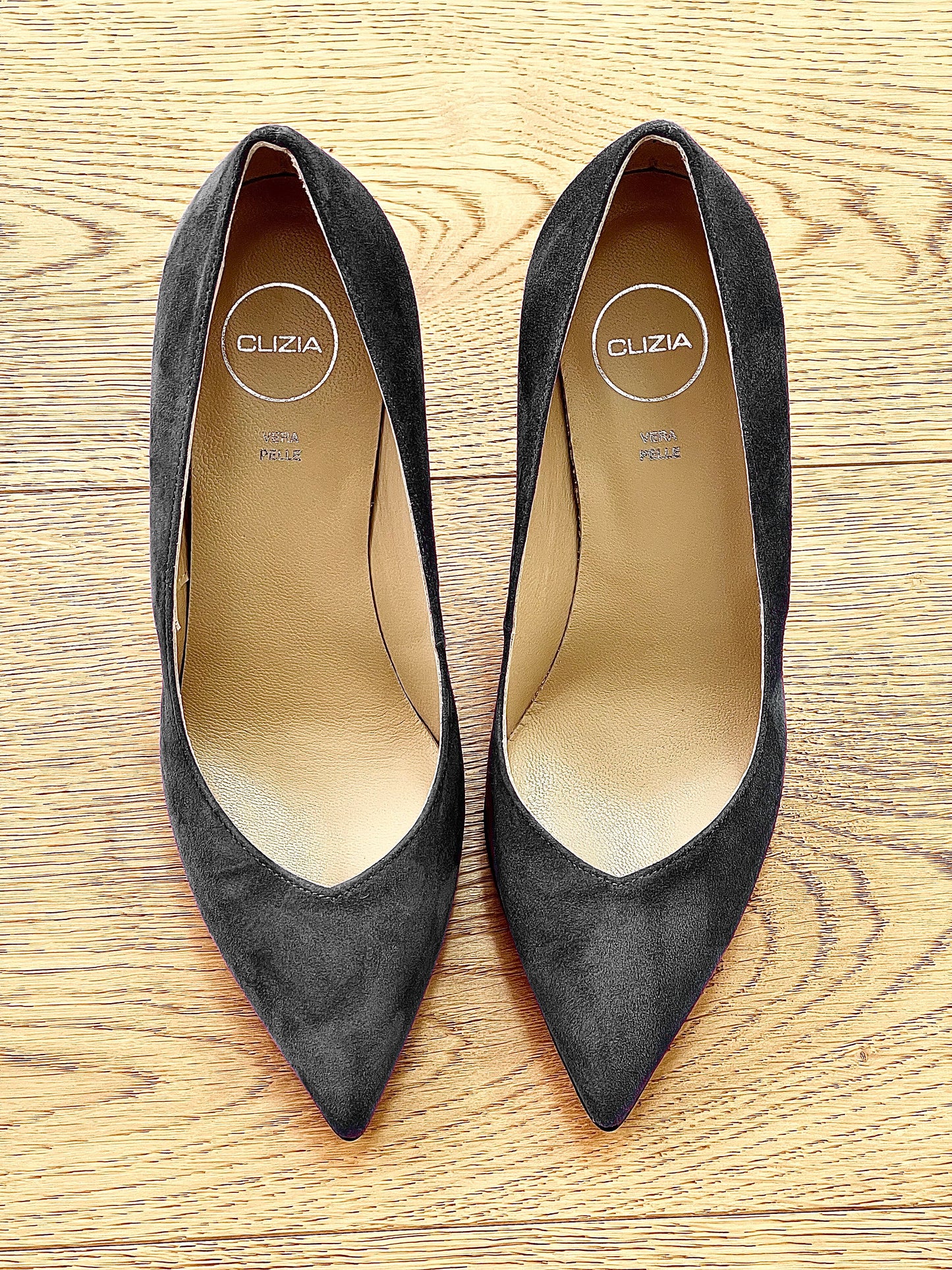 ELI GREY SUEDE