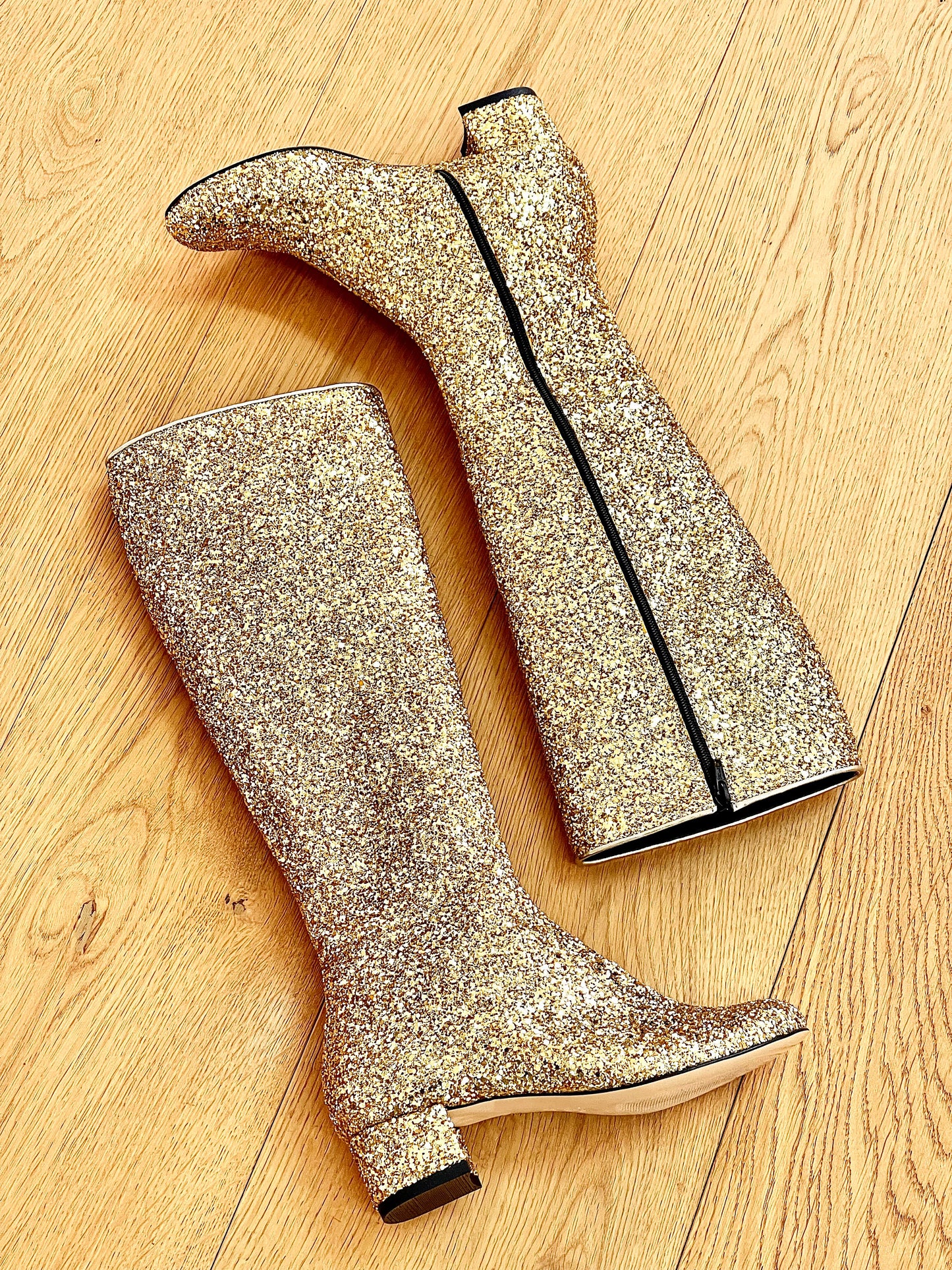 ASTRID KULTAINEN GLITTER