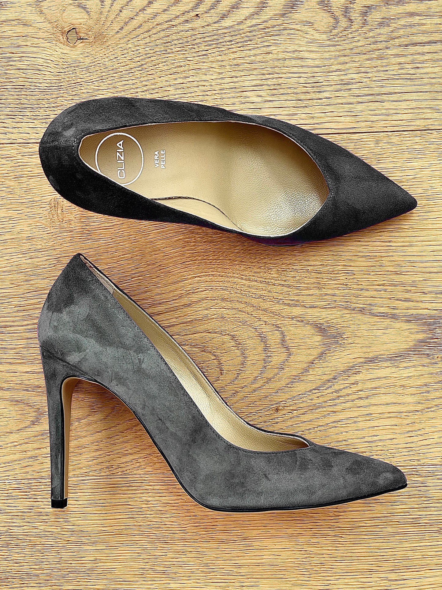 ELI GREY SUEDE
