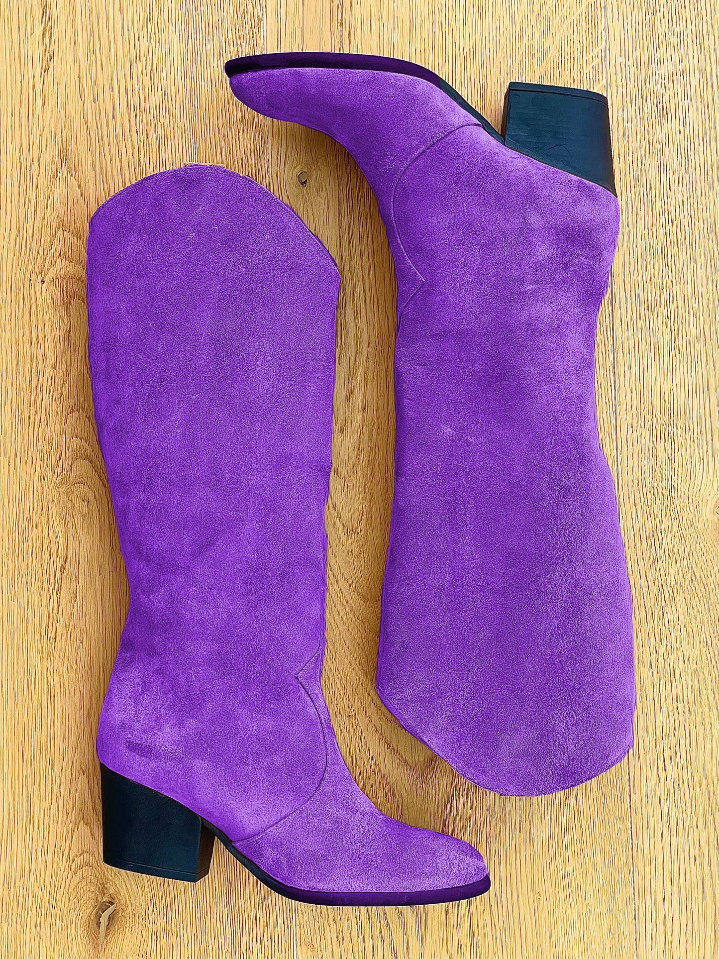 ARIEL MOKKANAHKA VIOLETTI