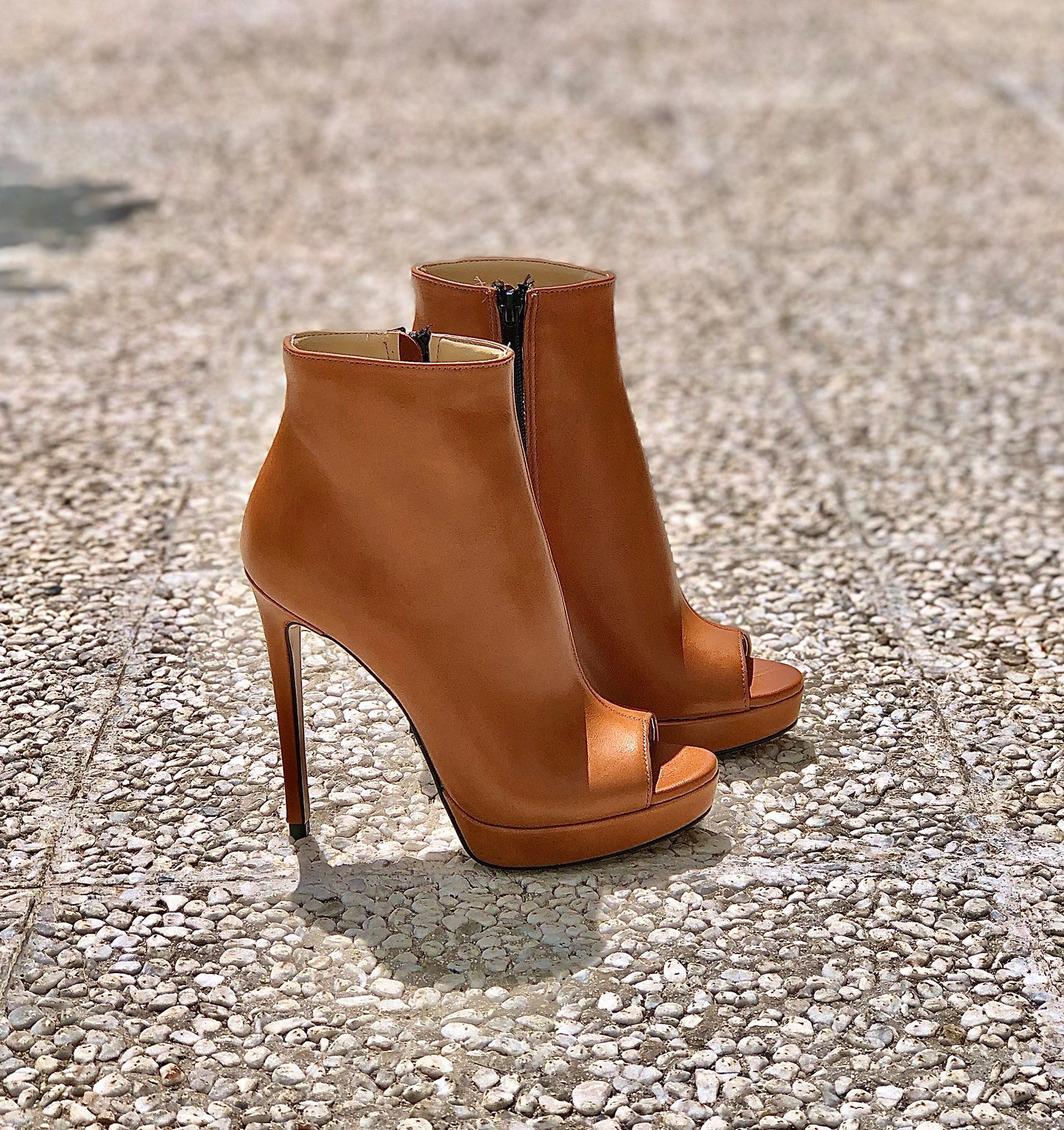 LONDON LEATHER