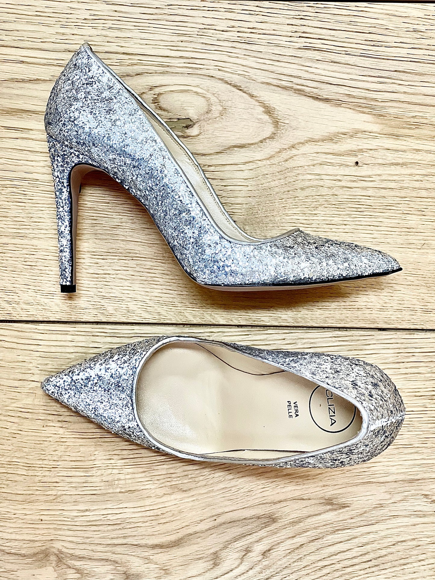 ZOE HOPEA GLITTER