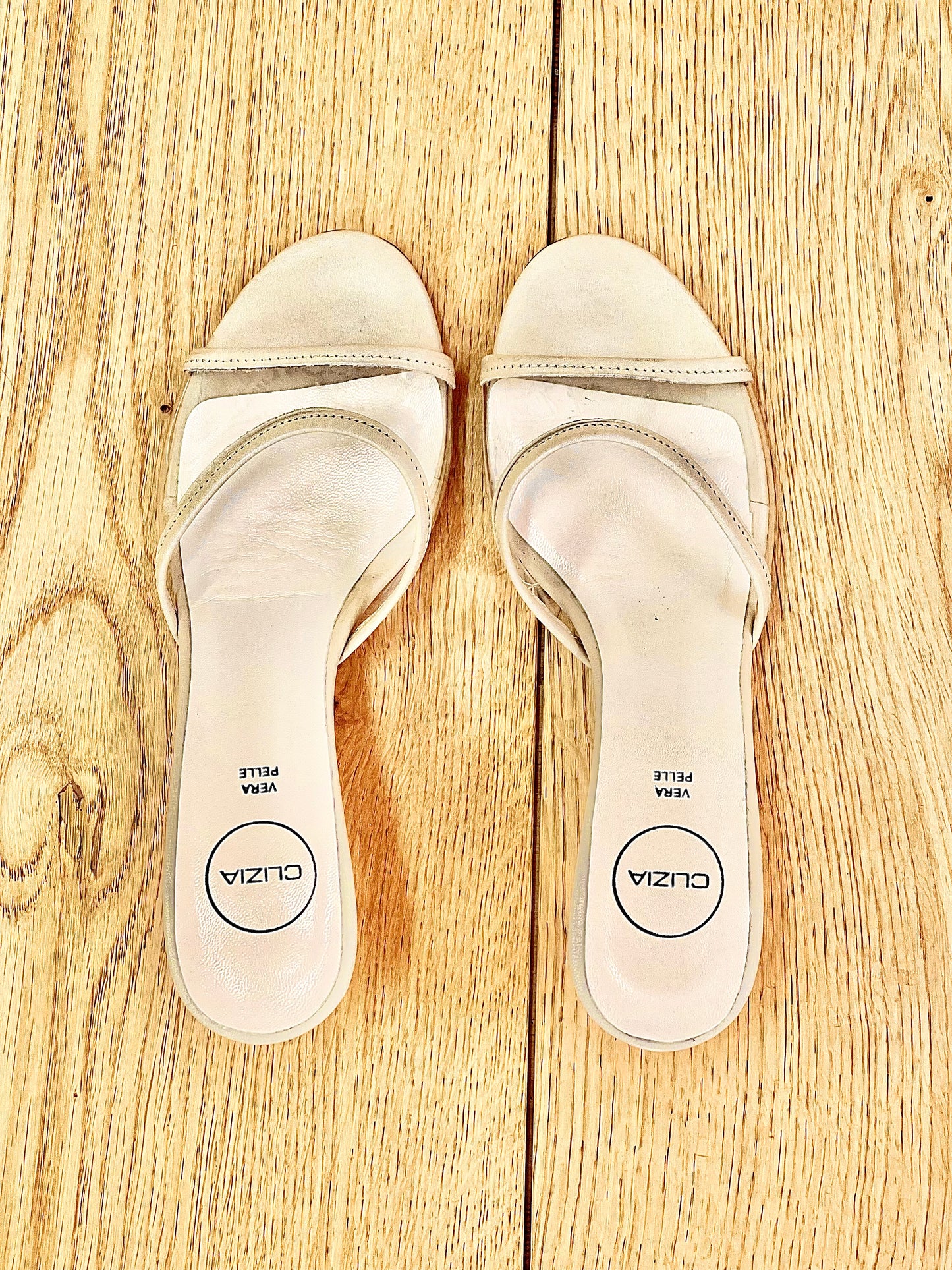 MEGAN BEIGE