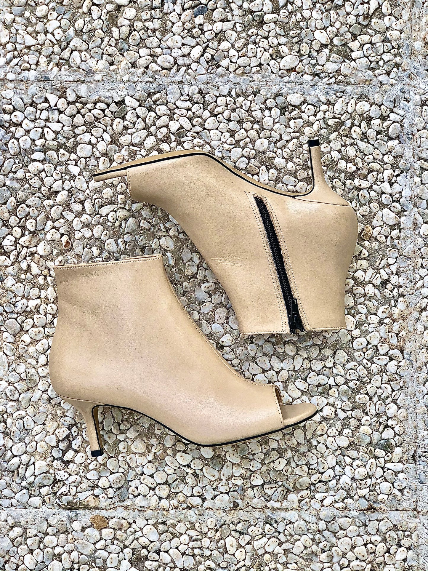 AFRIKKA BEIGE NAHKA