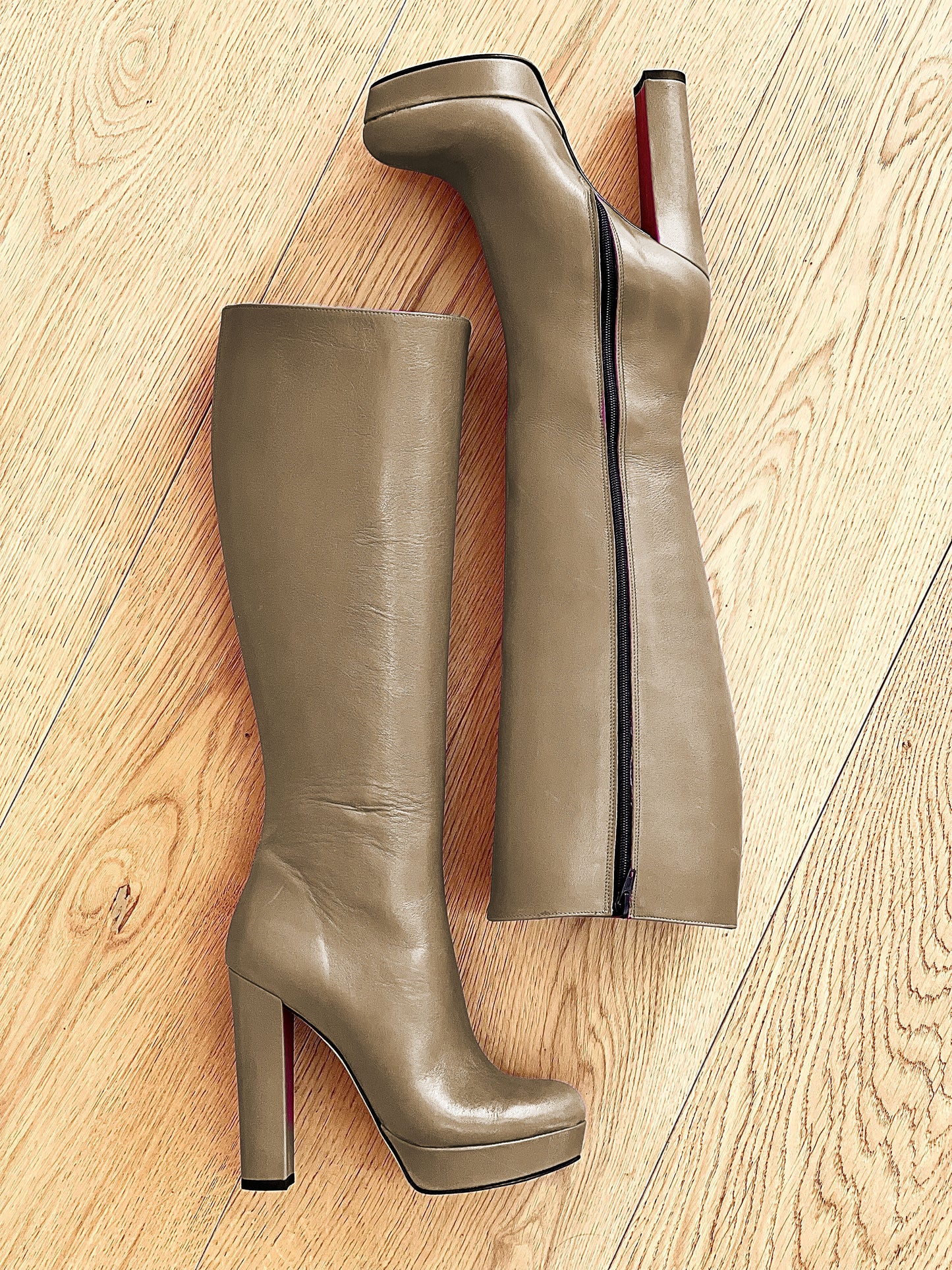 SAVANNAH NAHKA TAUPE
