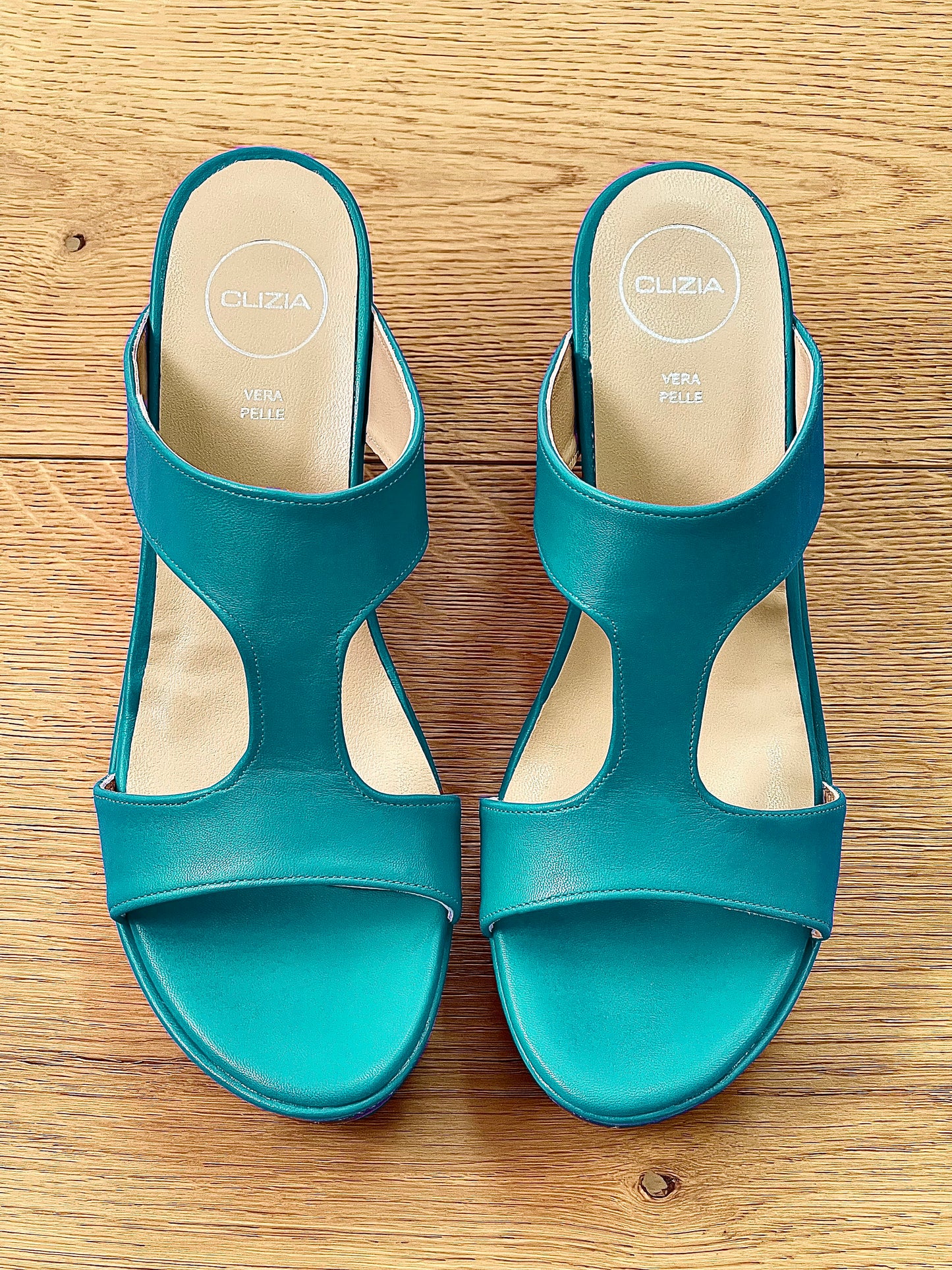 EVA CUIR TURQUOISE
