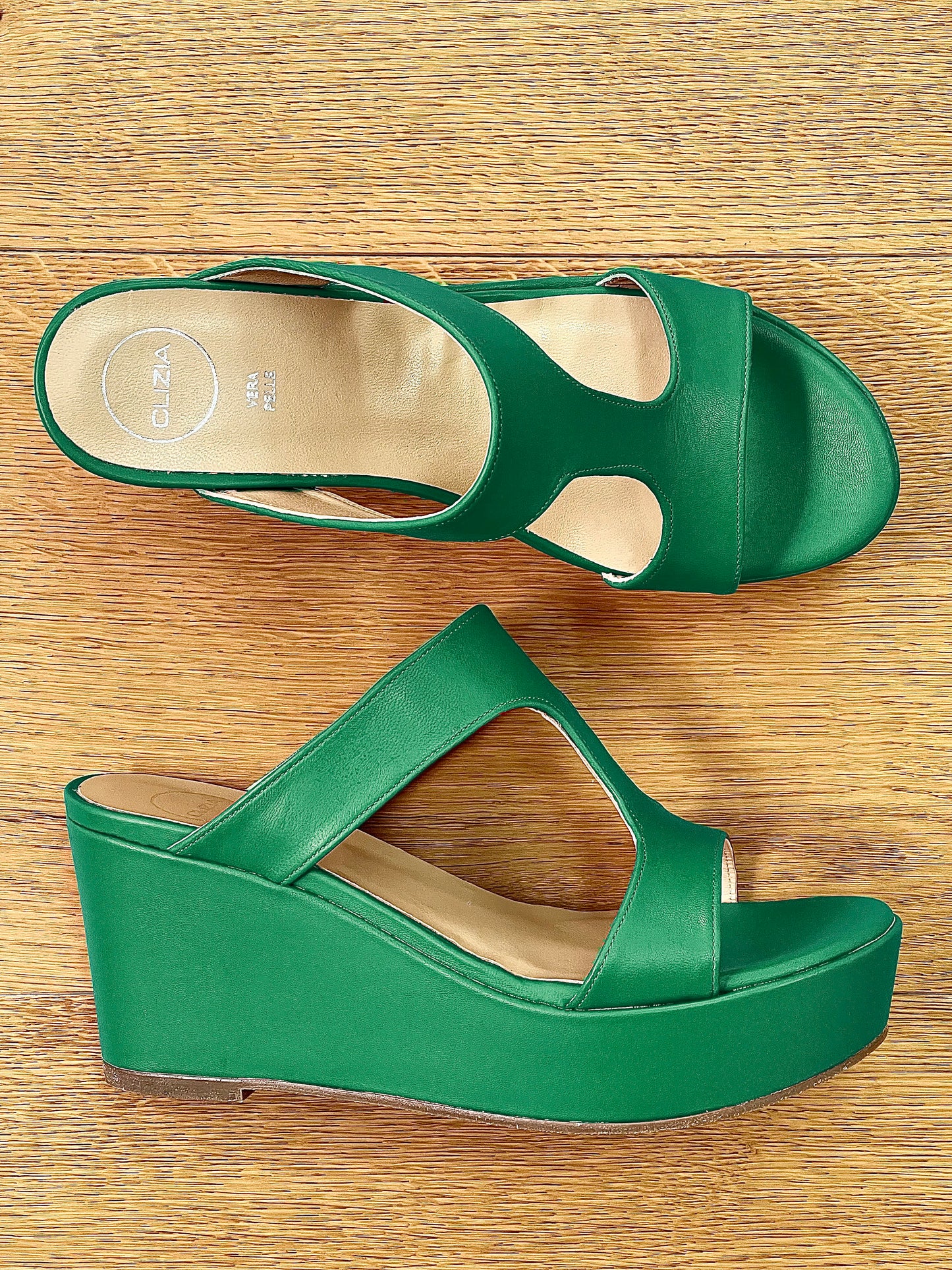 CUIR VERT EVA
