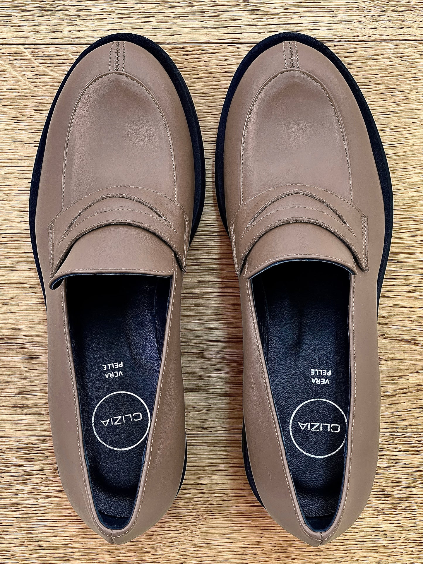 NELLY CUIR TAUPE