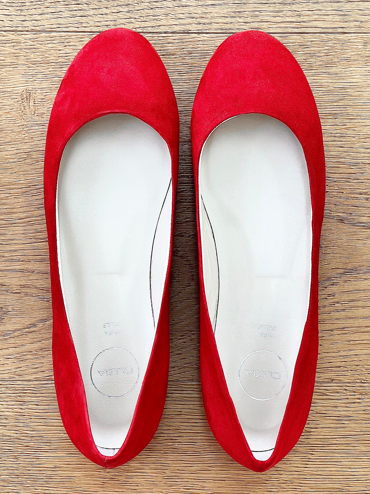NOA RED SUEDE