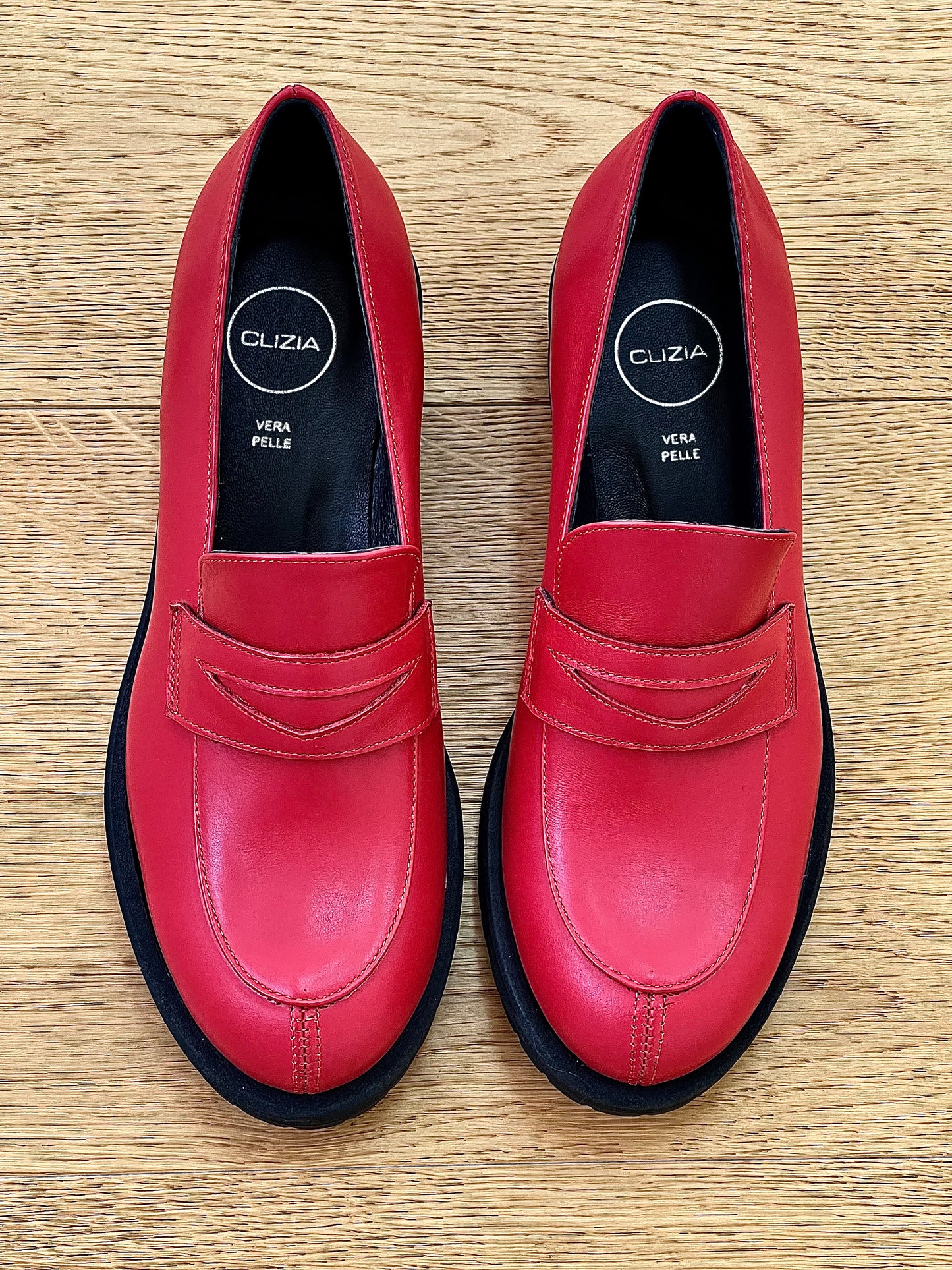 NELLY CUIR ROUGE