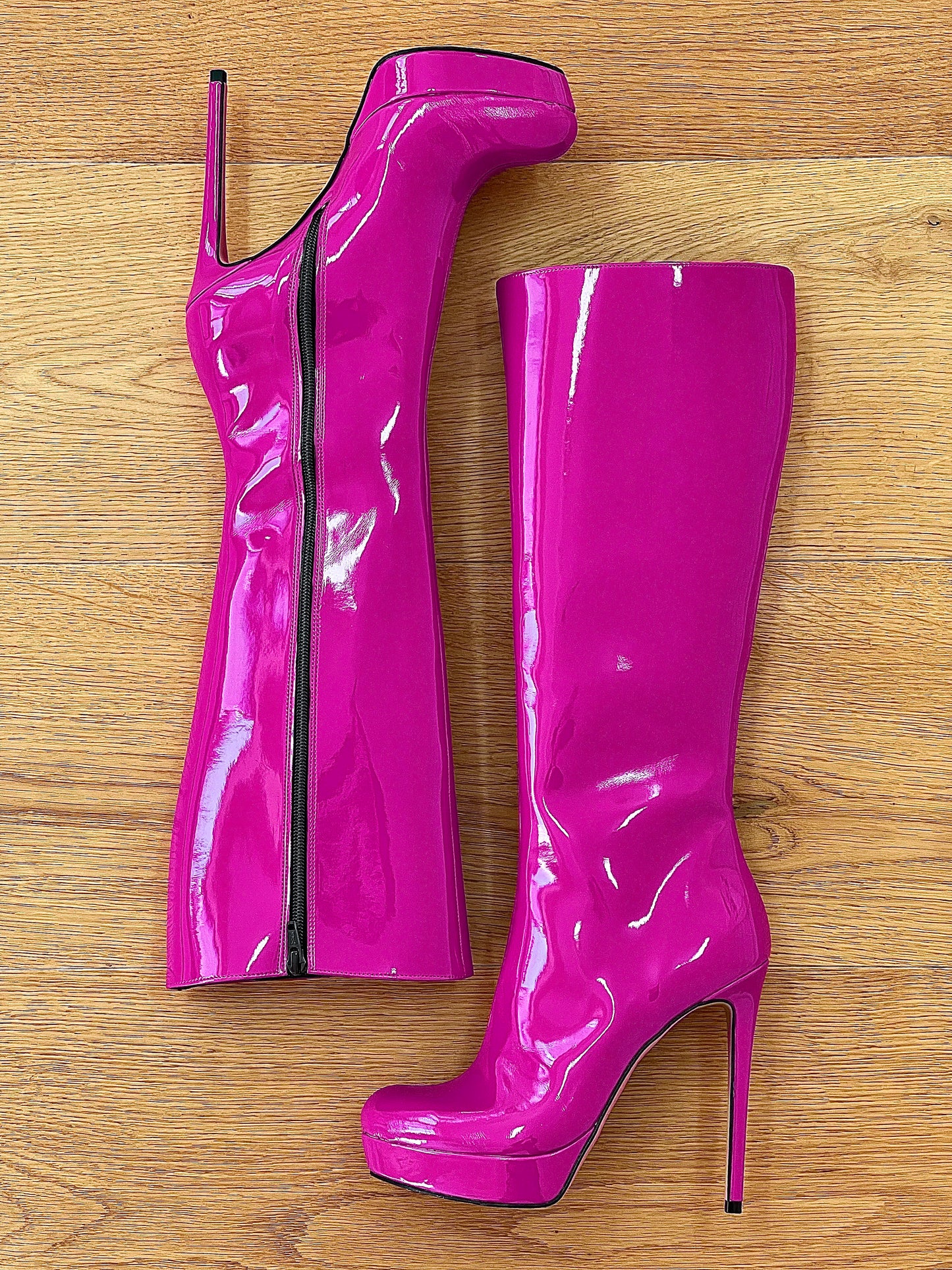 PEINTURE URSULA FUCHSIA