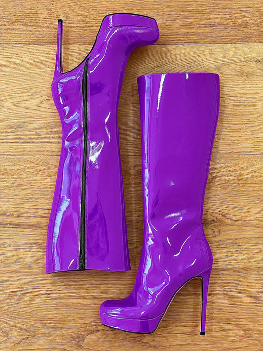 PEINTURE VIOLETTE URSULA