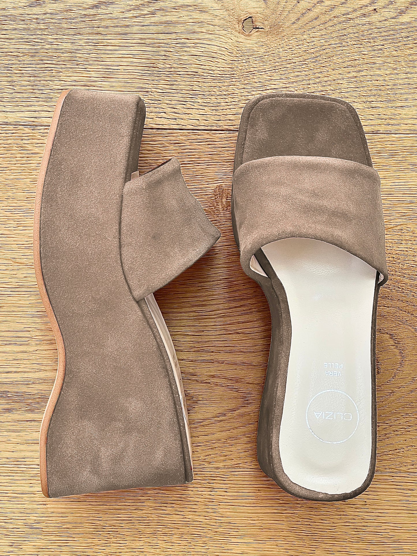 CONNIE DOVE GREY SUEDE