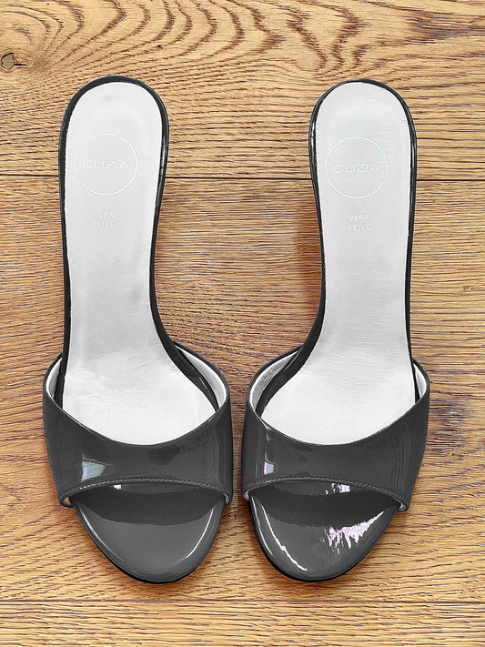 CUIR VERNI GRIS MORENA