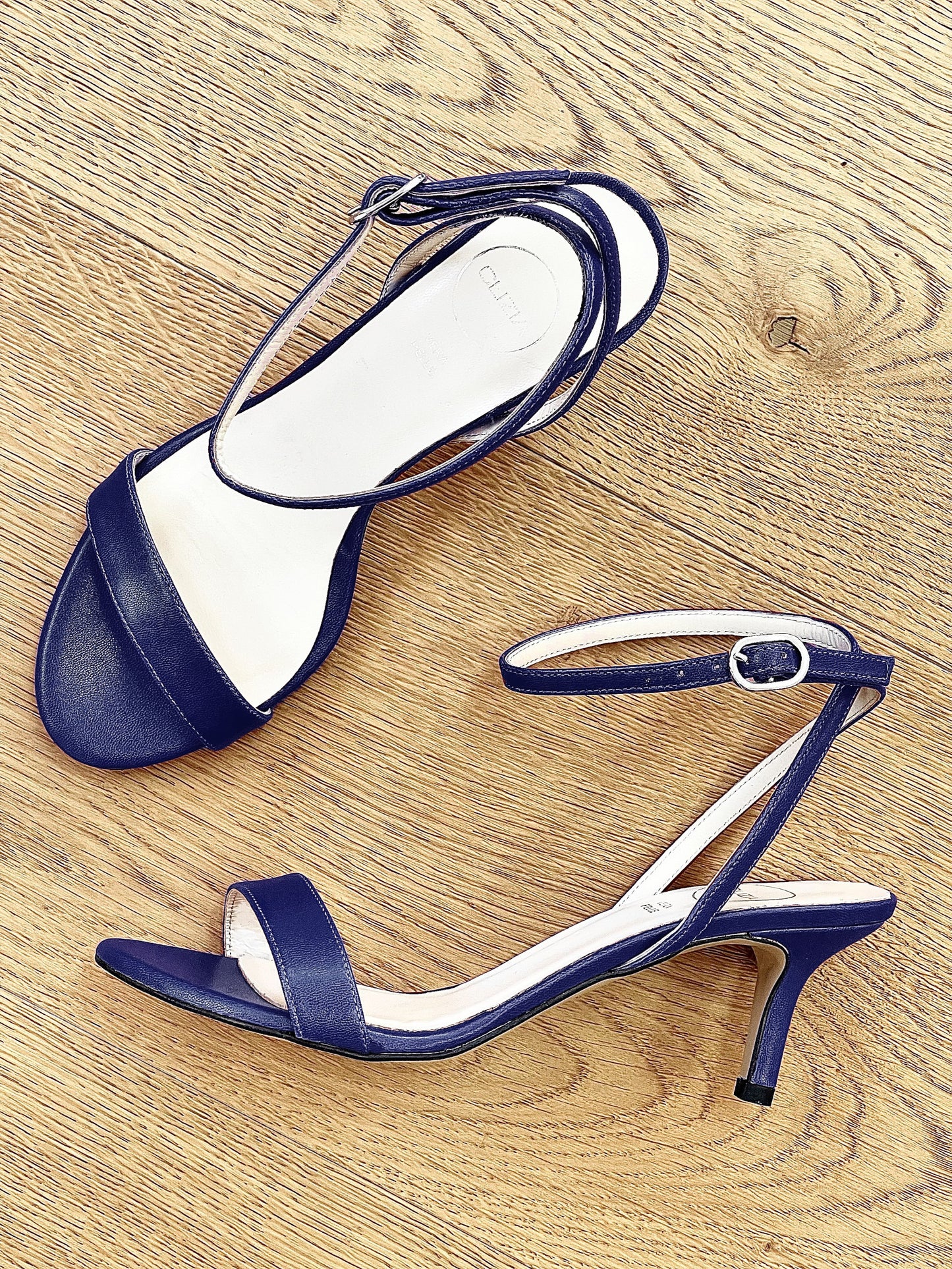 CUIR BLEU BETH