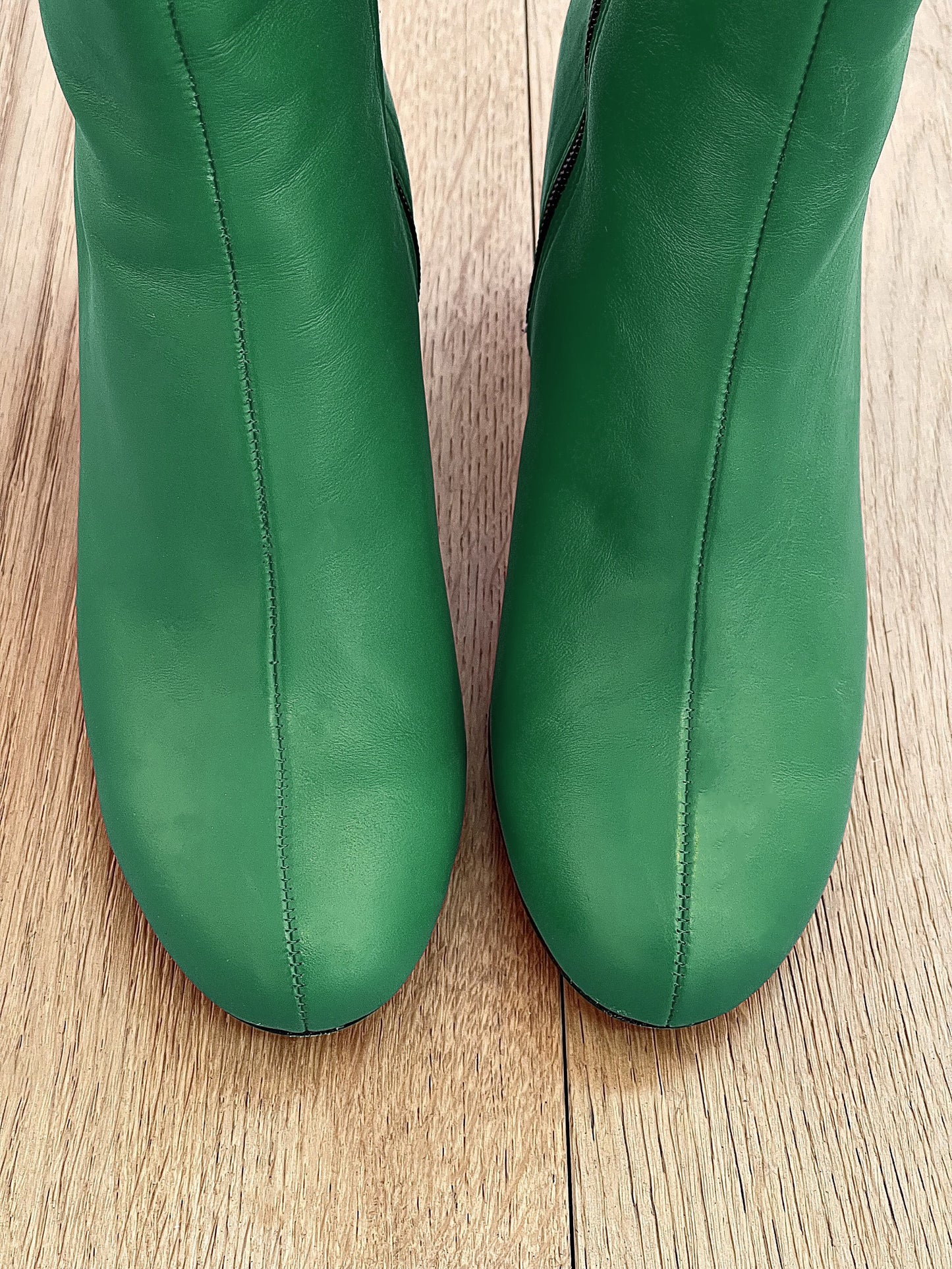 CUIR VERT VIENNE