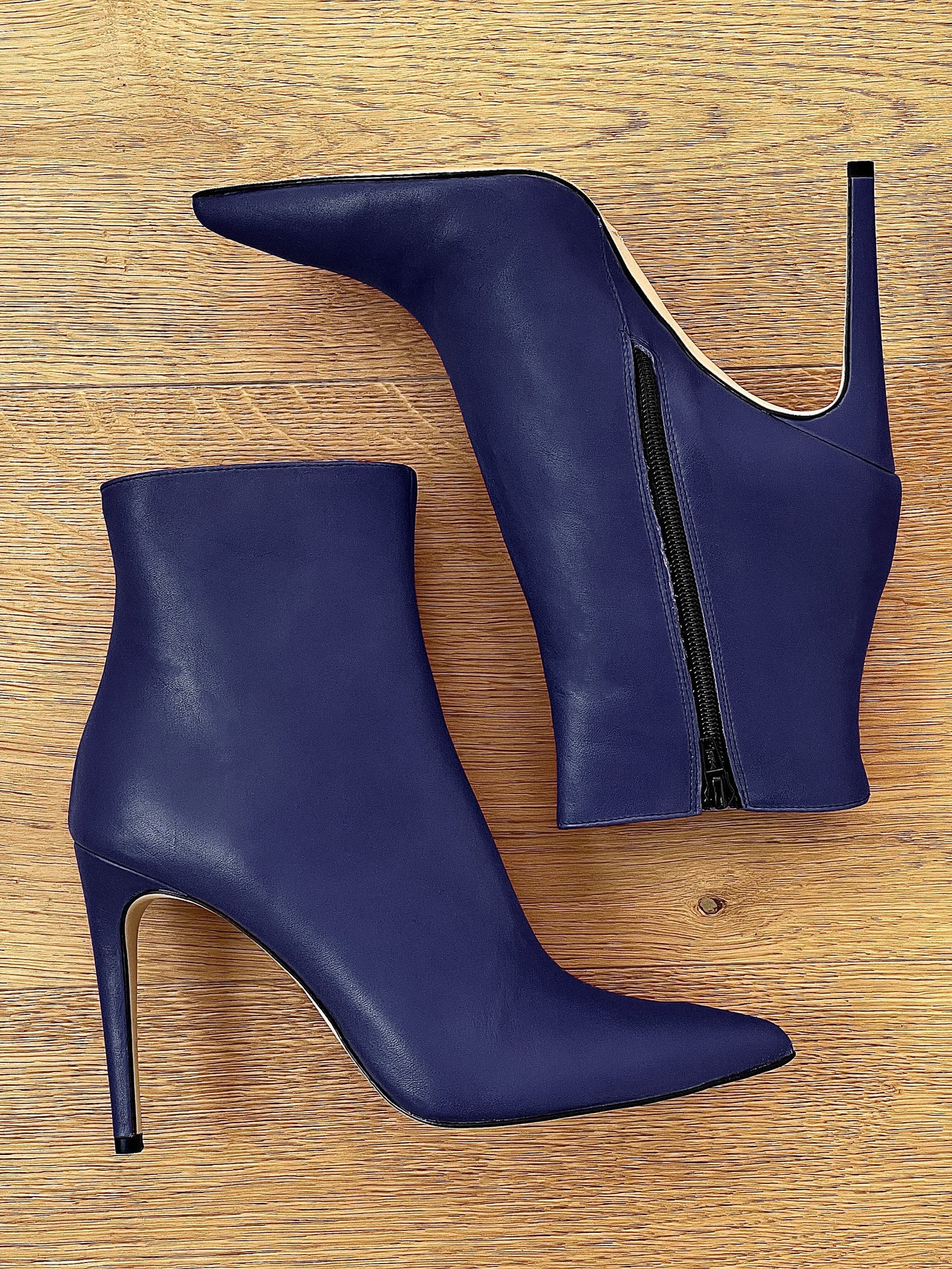 CUIR BLEU DE NAISSANCE