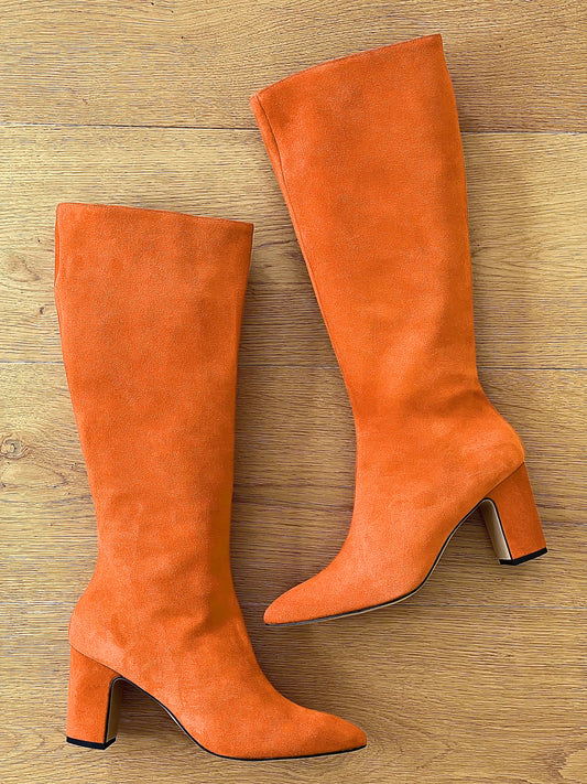 MARQUE EN DAIM ORANGE