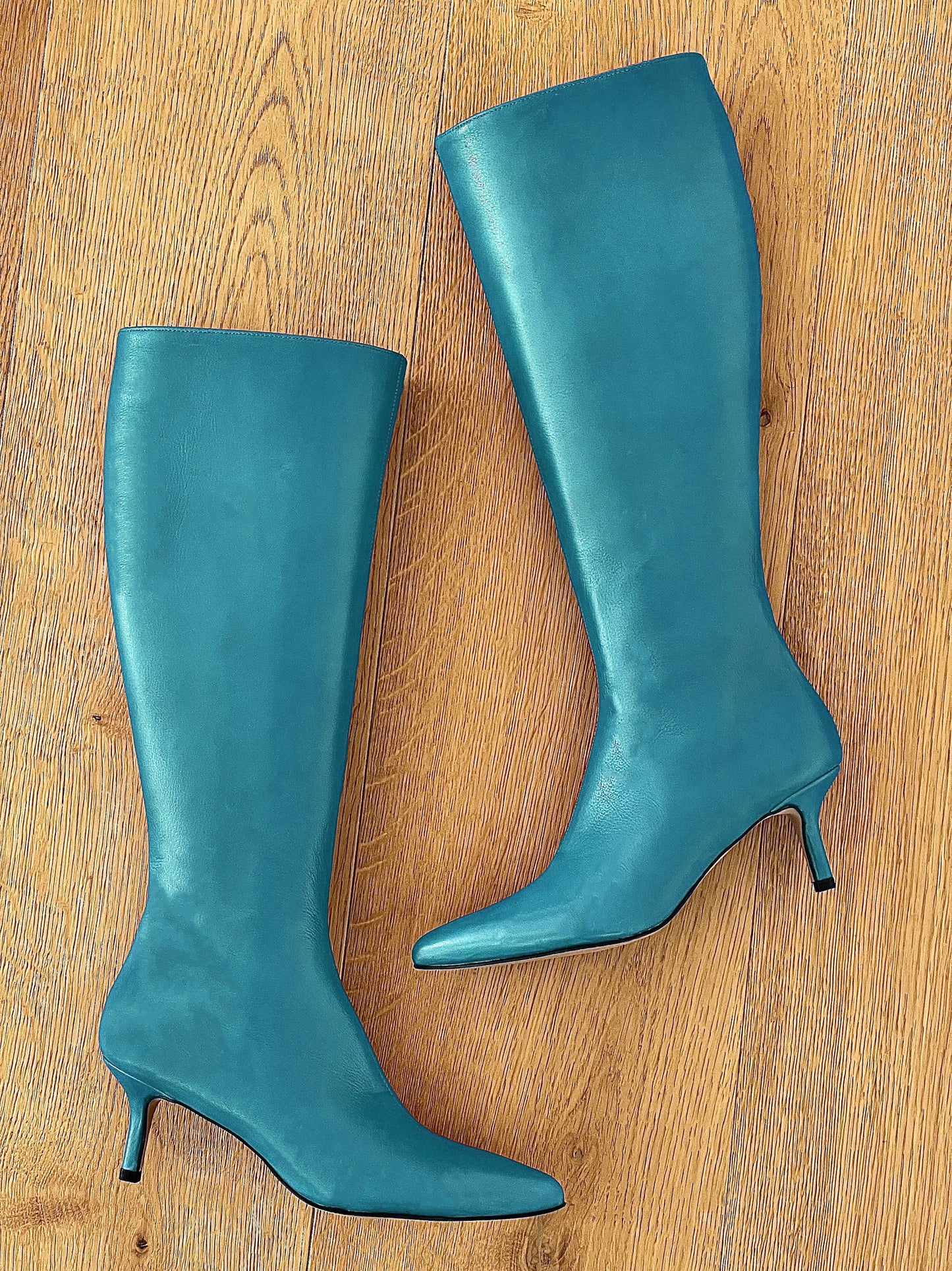 CUIR BLEU BONBON