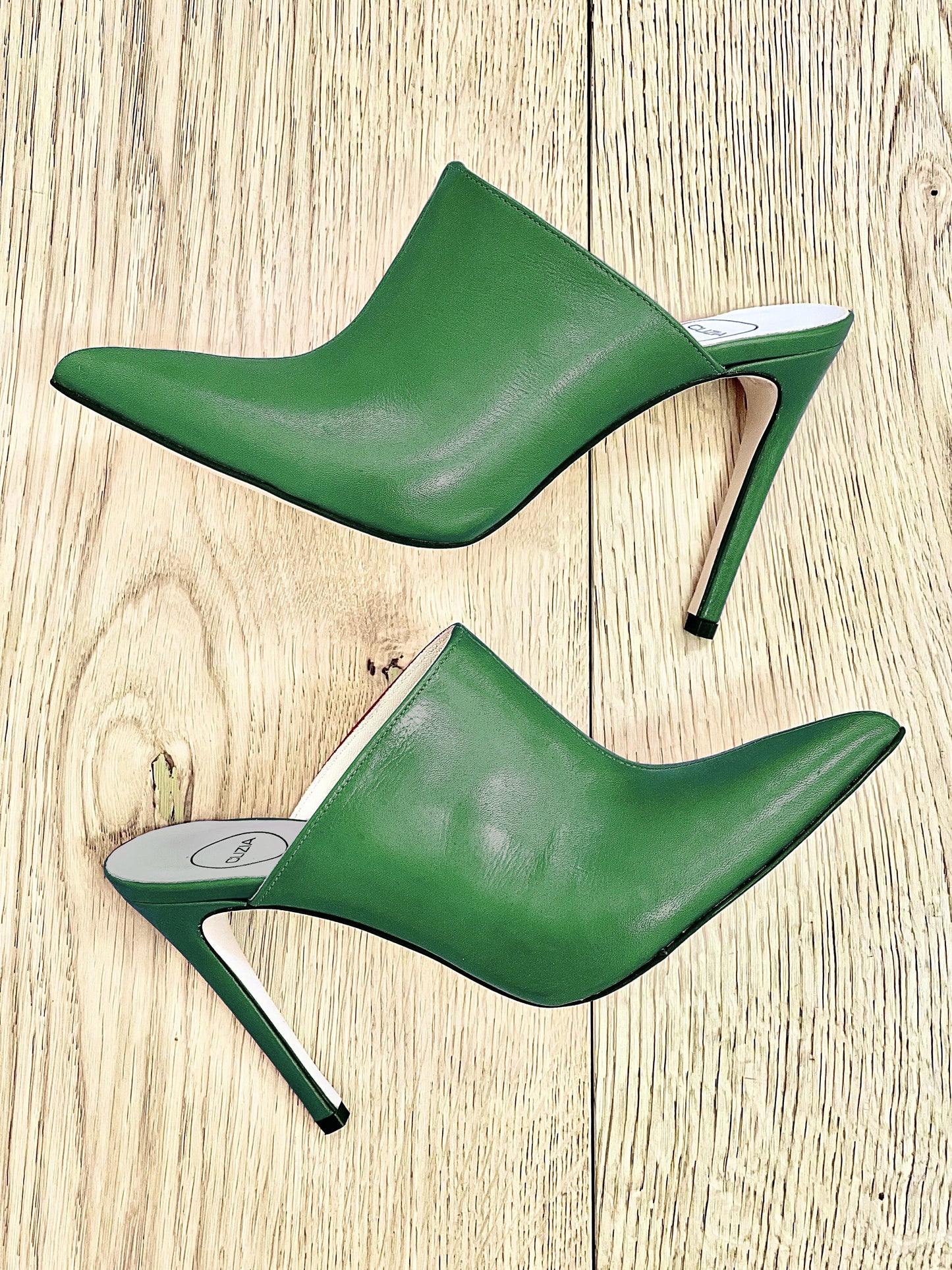 SYLVIE GREEN LEATHER