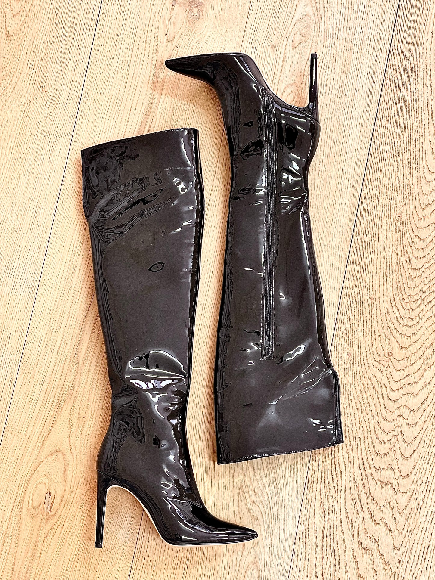 RONNY NOIR CUIR VERNI