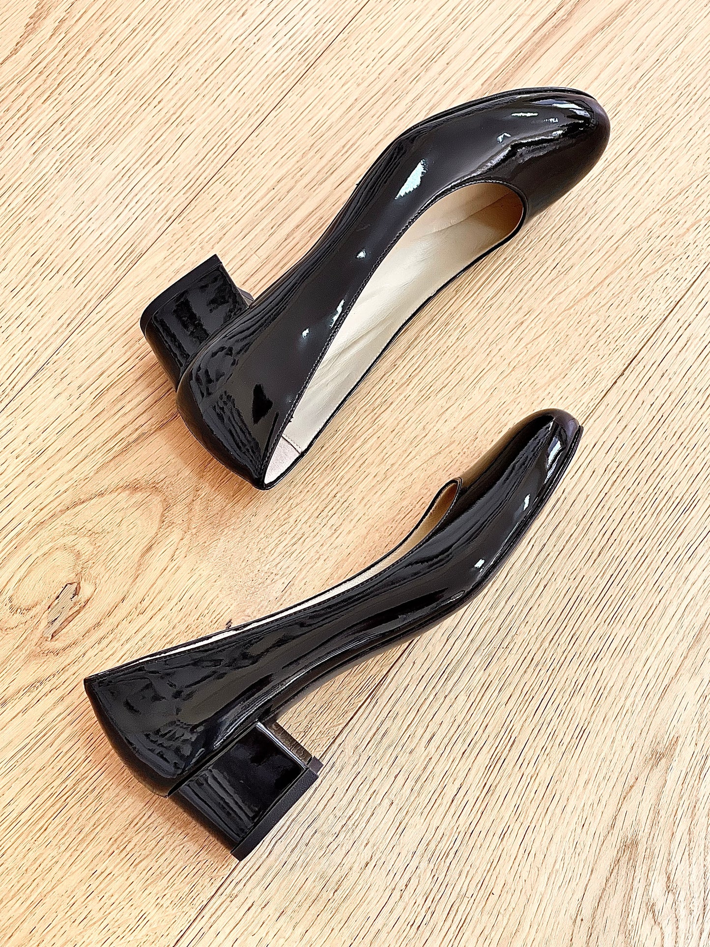 TAYLOR NOIR CUIR VERNI