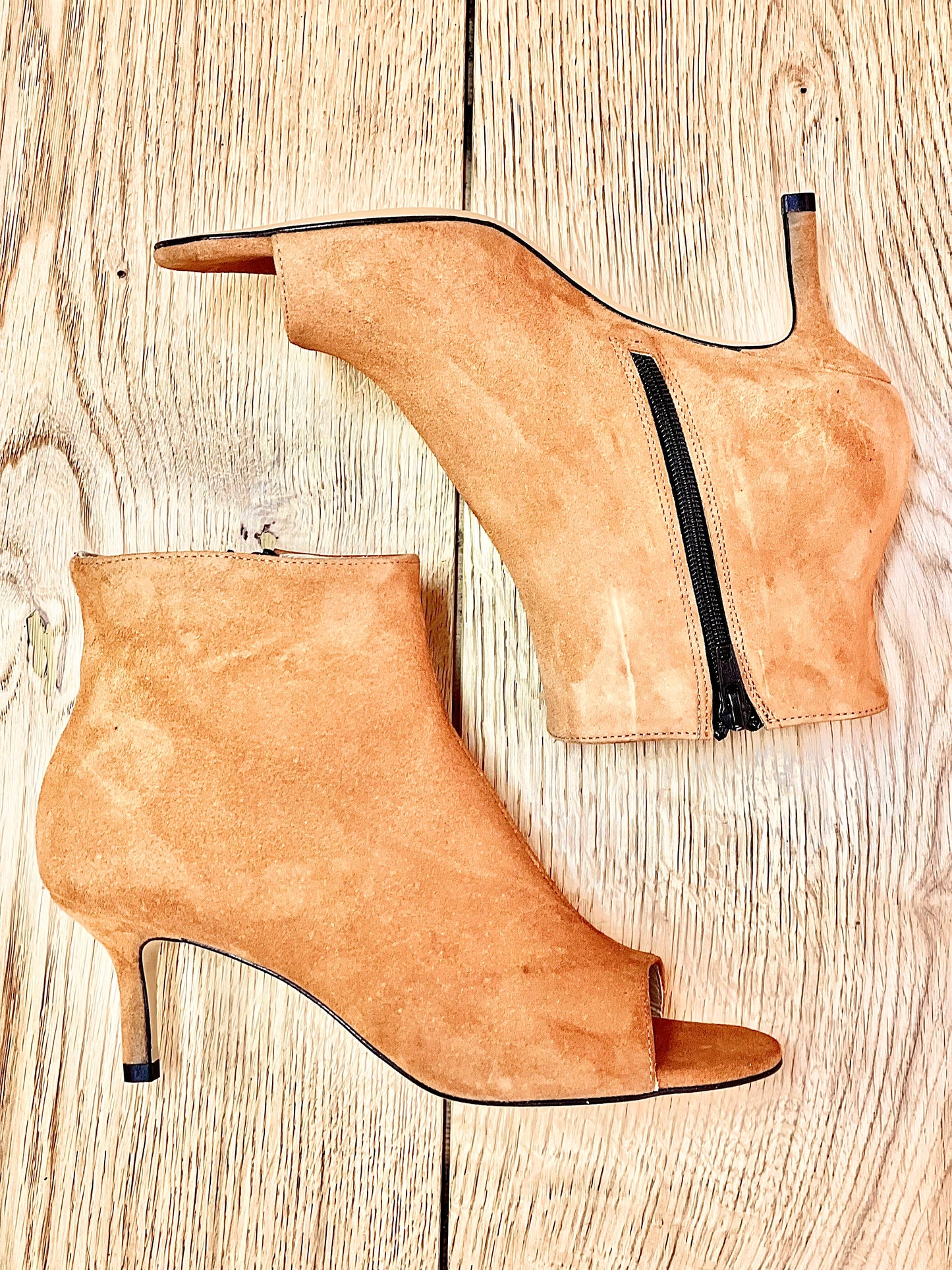 AFRICA SUEDE LEATHER