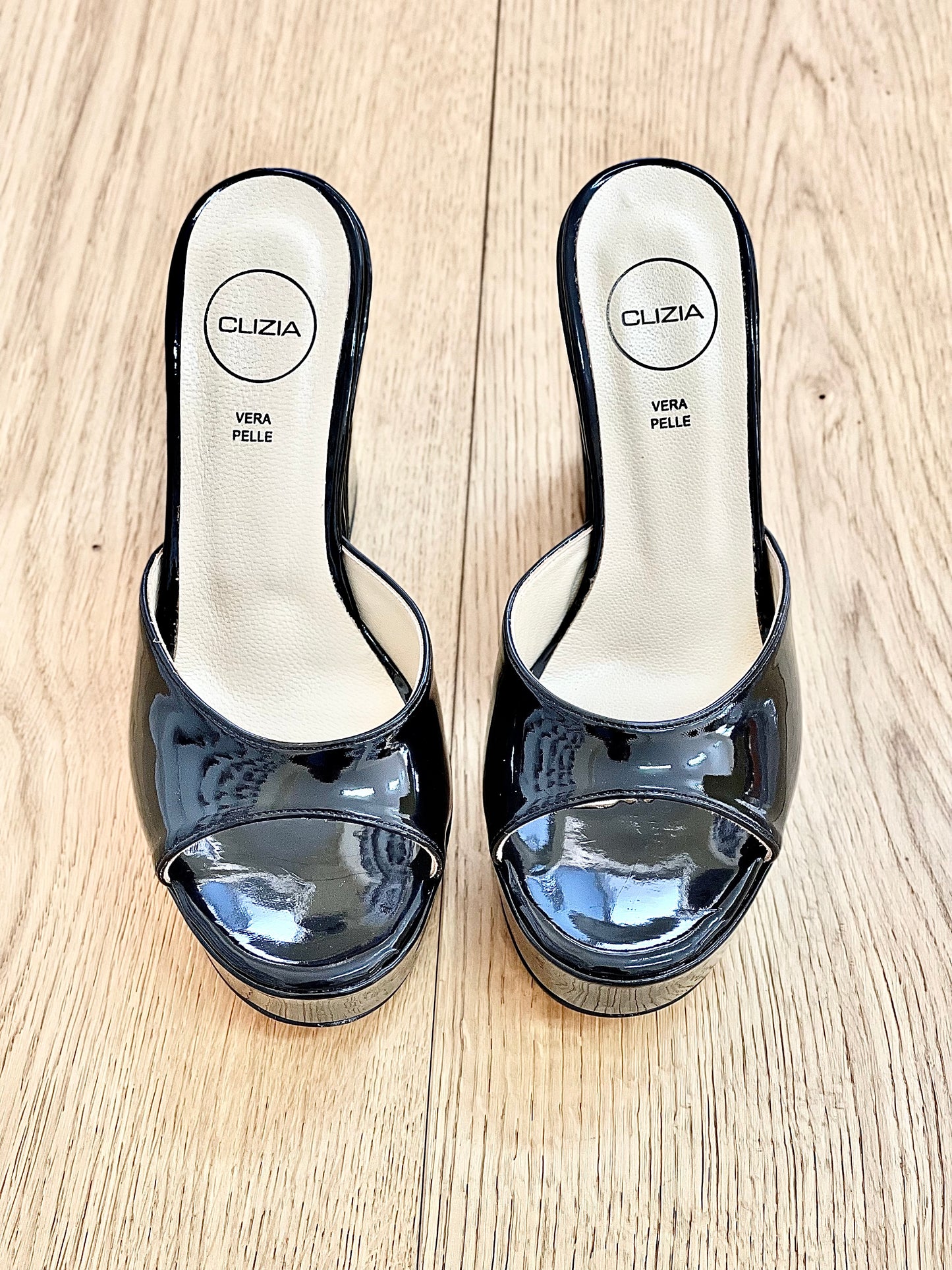 LIPSEY CUIR VERNI NOIR