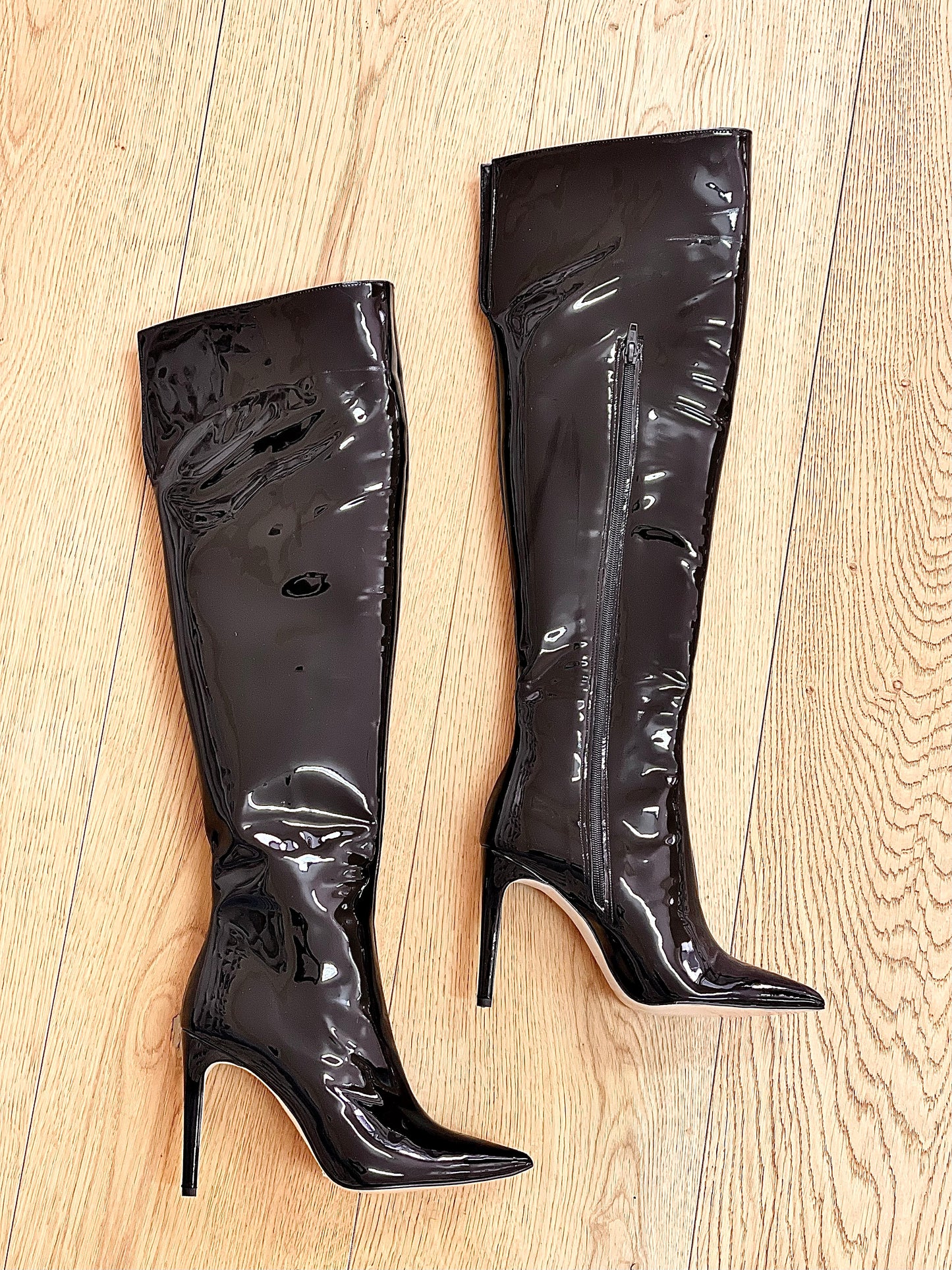 RONNY NOIR CUIR VERNI