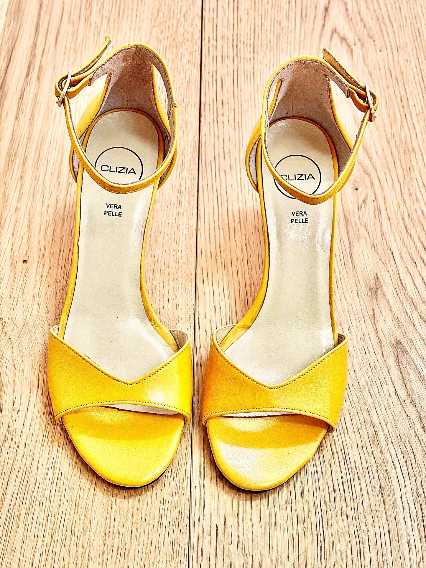 SHYLA CUIR JAUNE