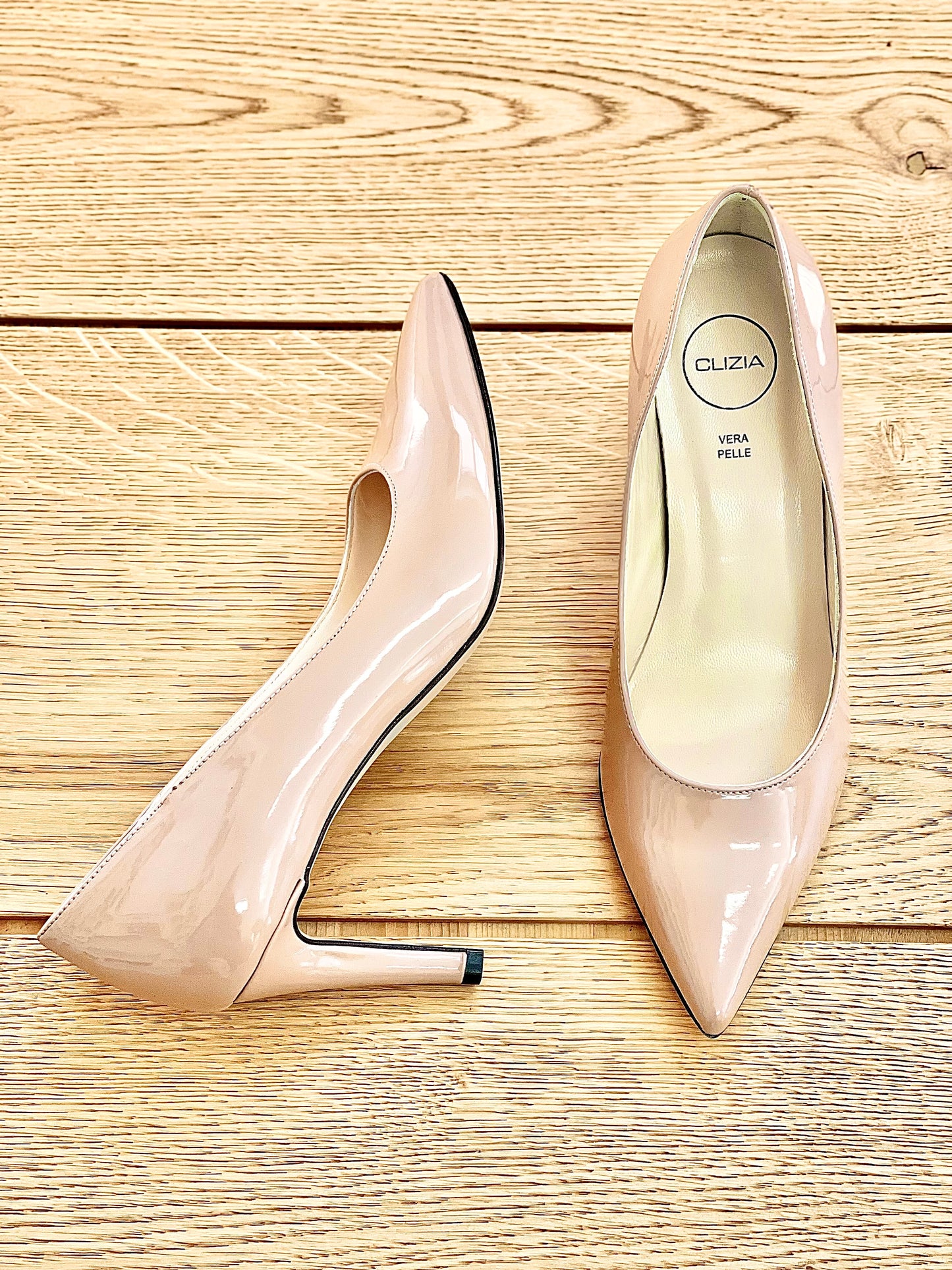 ISA NUDE PATENT LEATHER