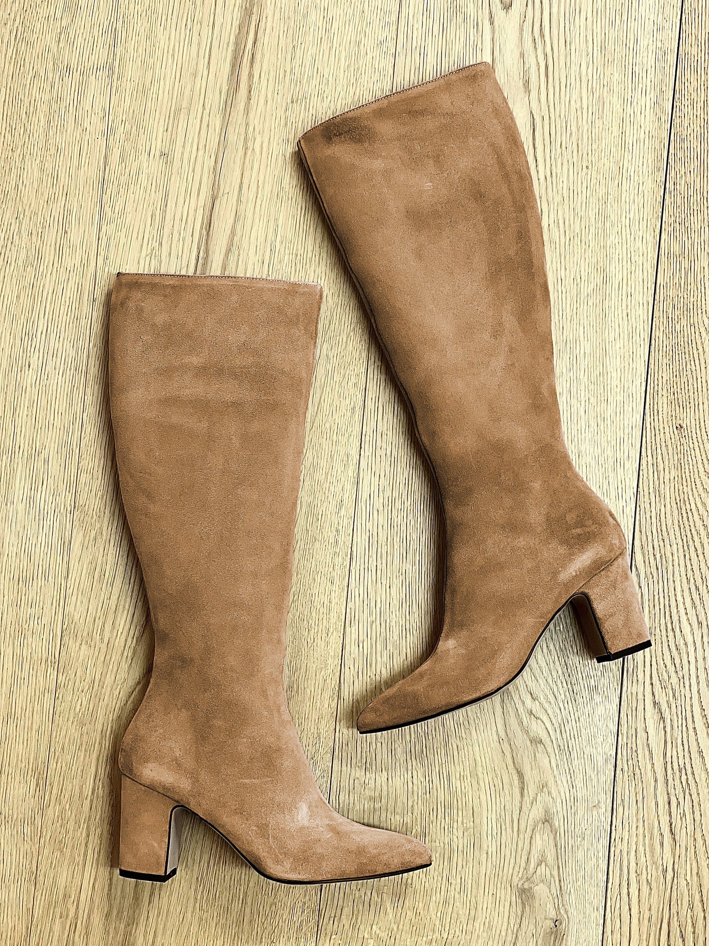 CUIR SUÉDÉ DE MARQUE