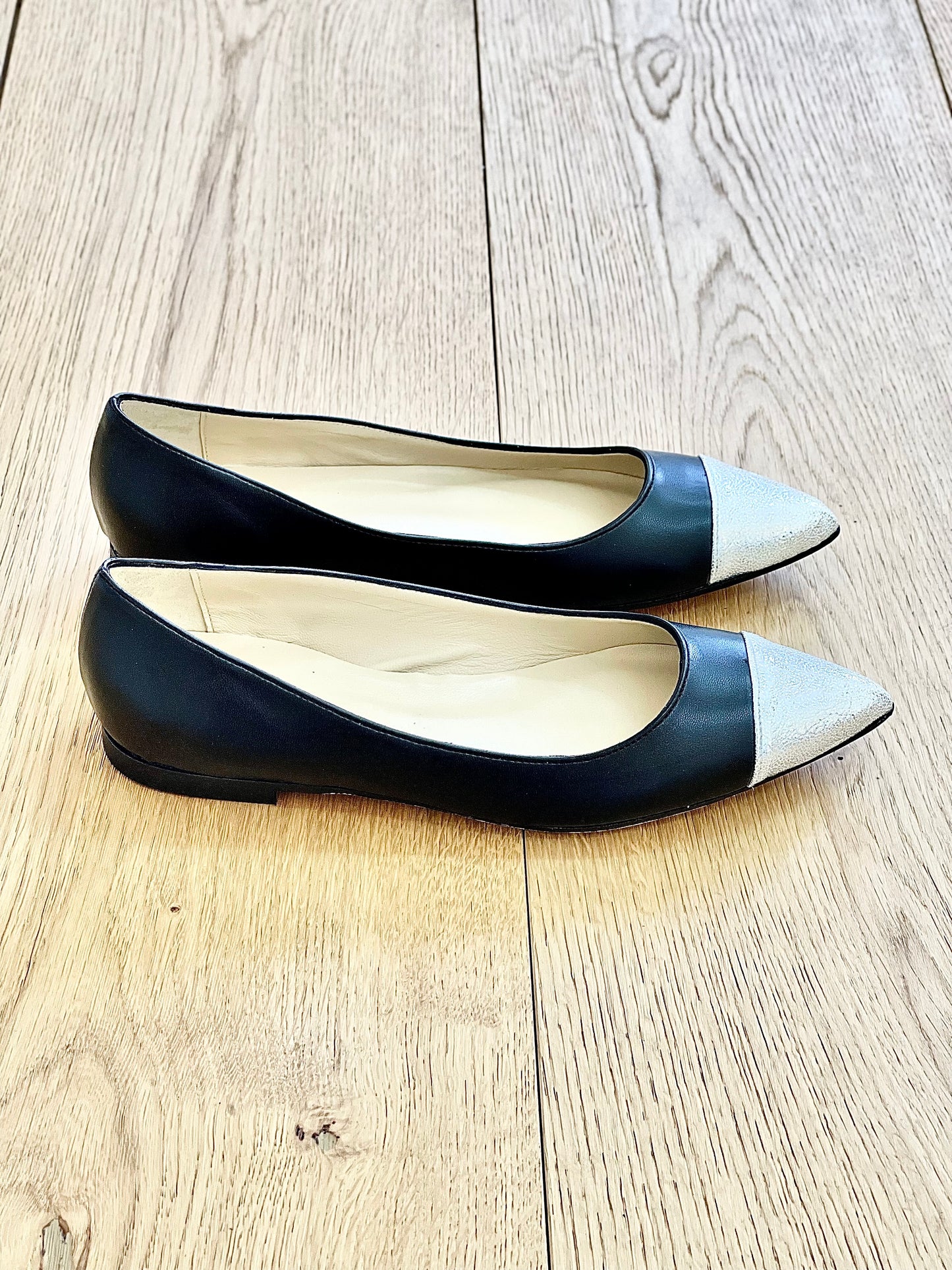 BROCHE NOIRE/ARGENTÉE