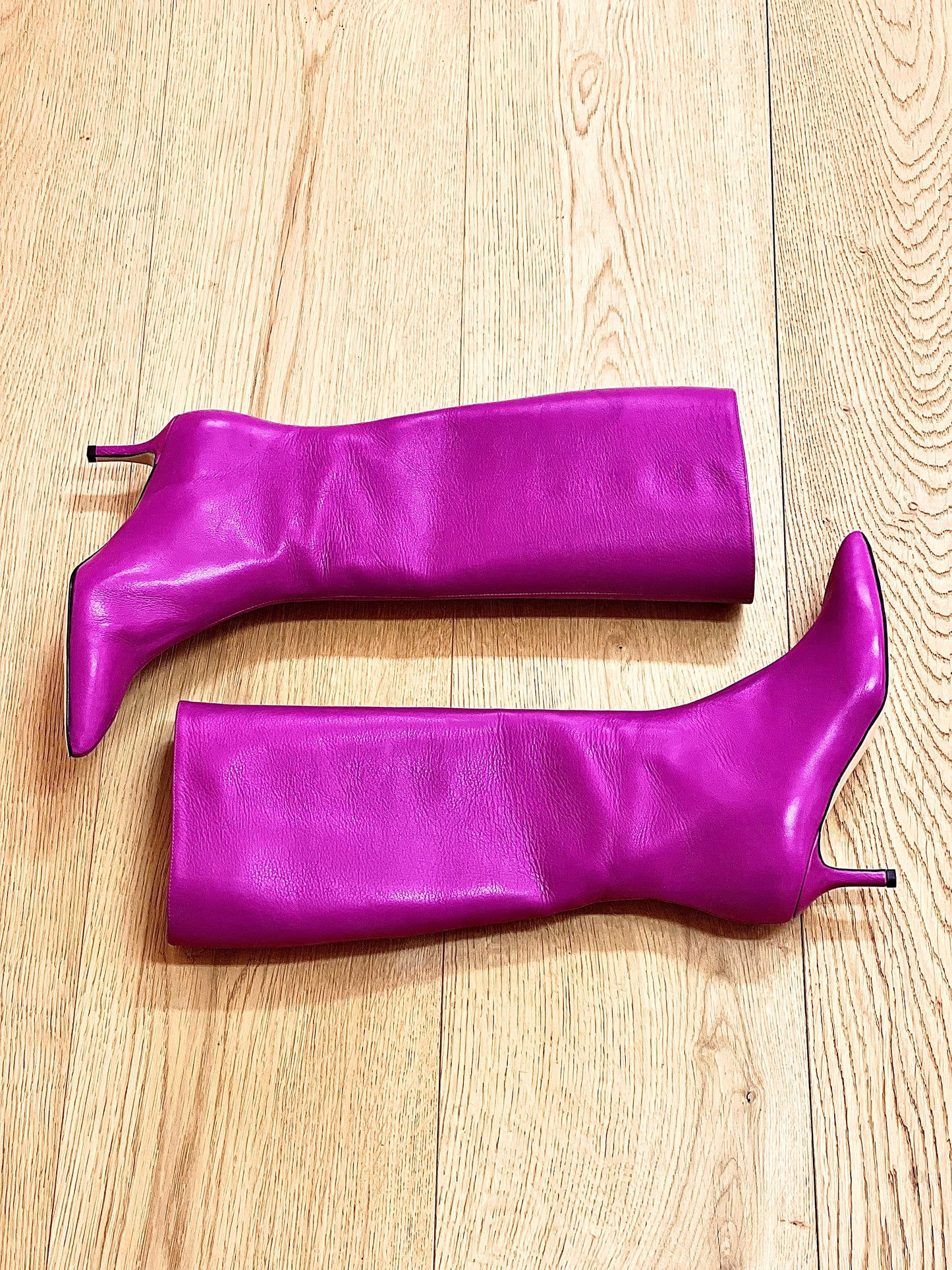 MELISSA LEATHER FUCHSIA