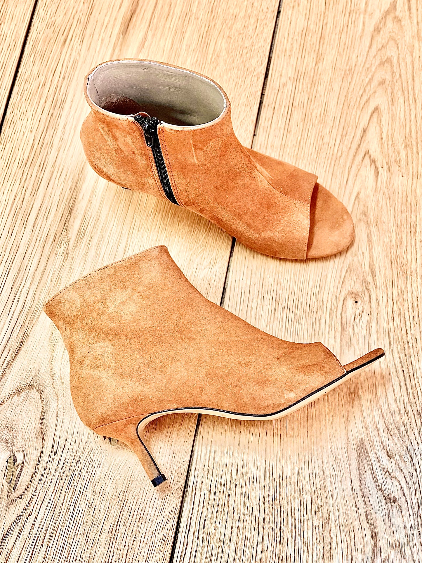 AFRICA SUEDE LEATHER