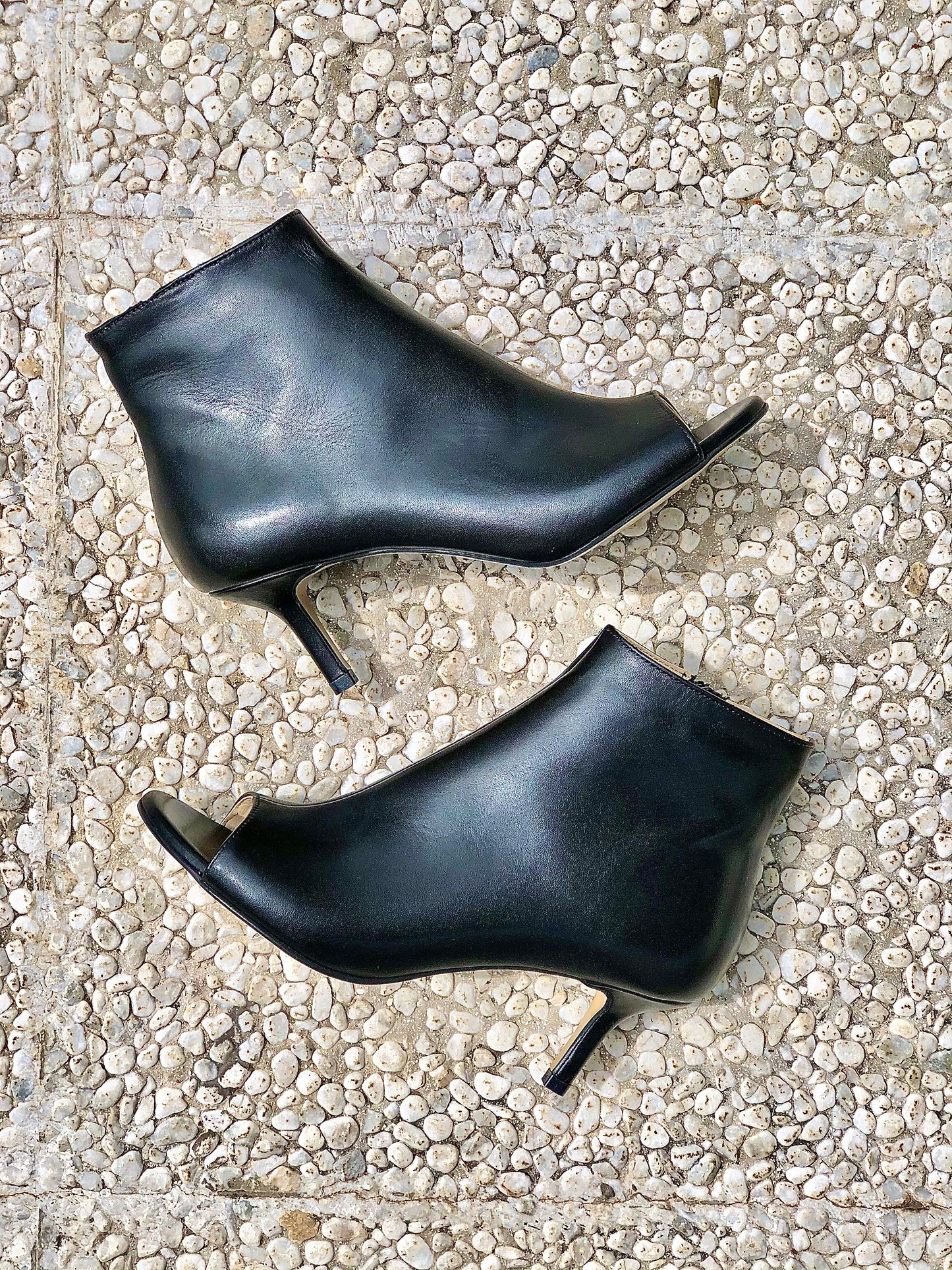 AFRICA LEATHER BLACK