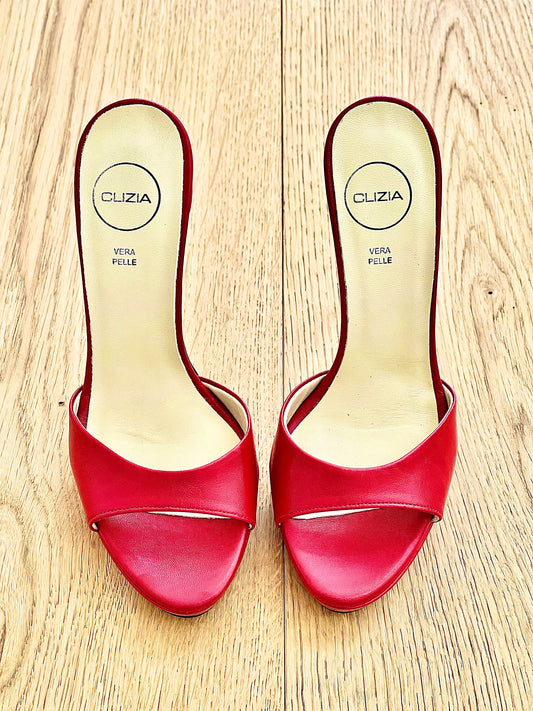 PRISCILLA CUIR ROUGE