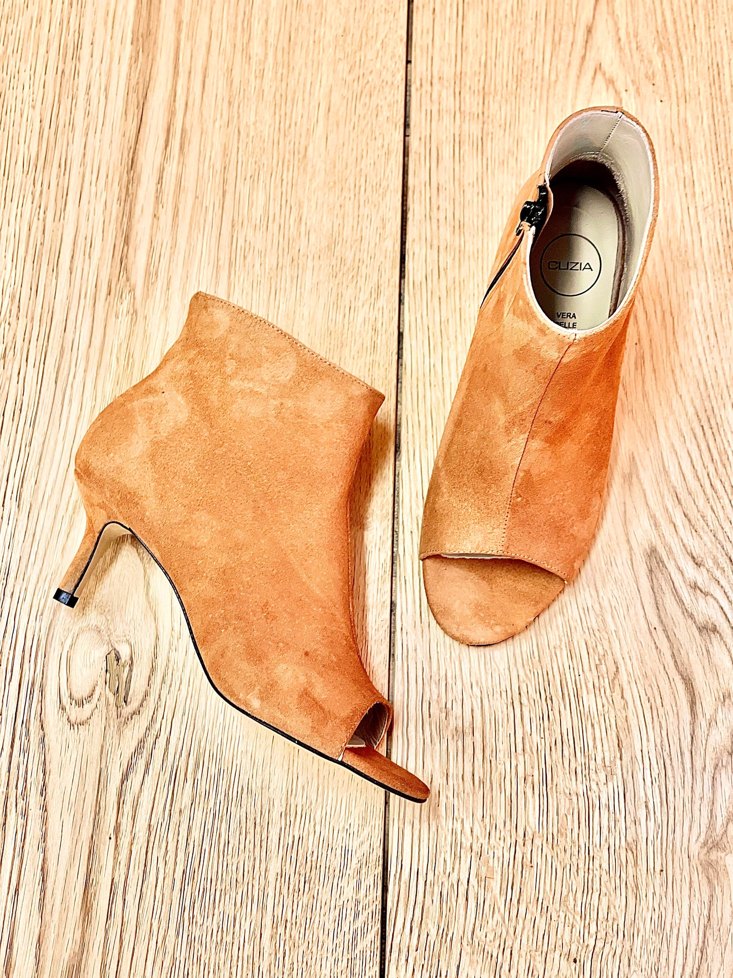 AFRICA SUEDE LEATHER